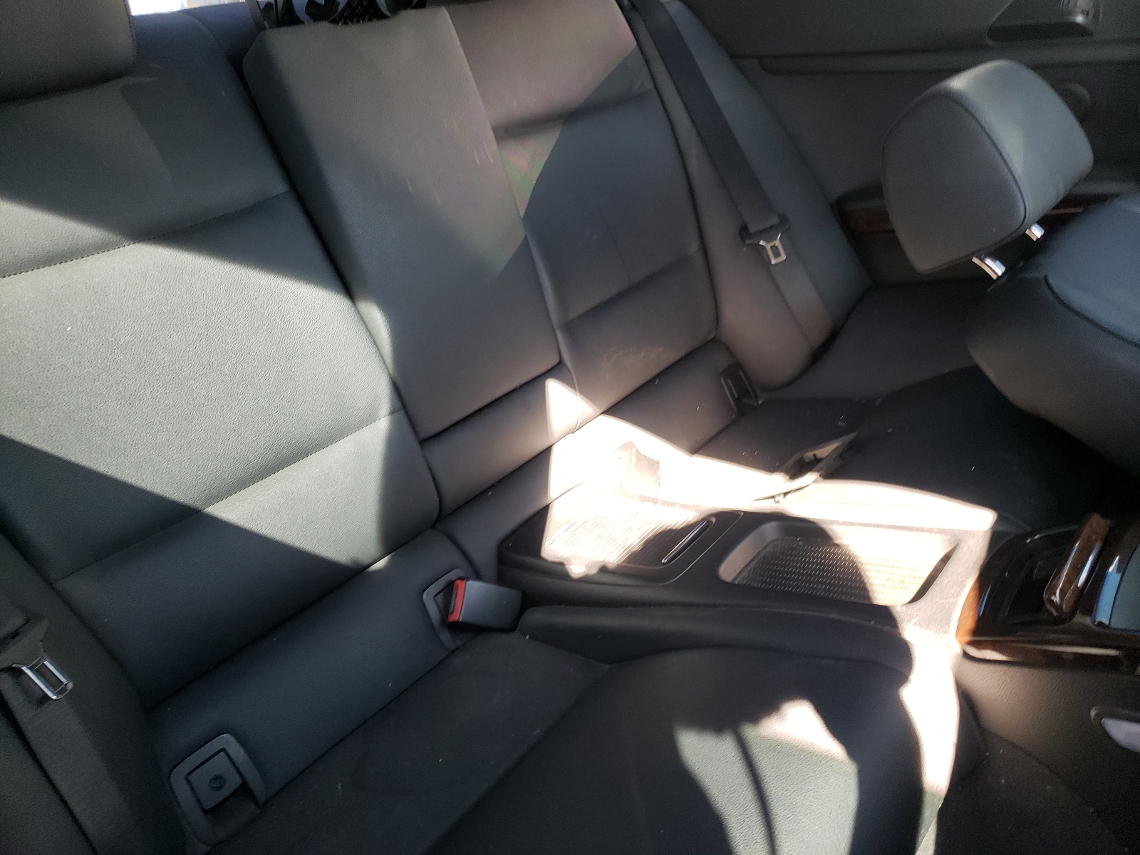 Photo 6 from auction – 2009 BMW 328 XI with VIN WBAWC33579PU84647