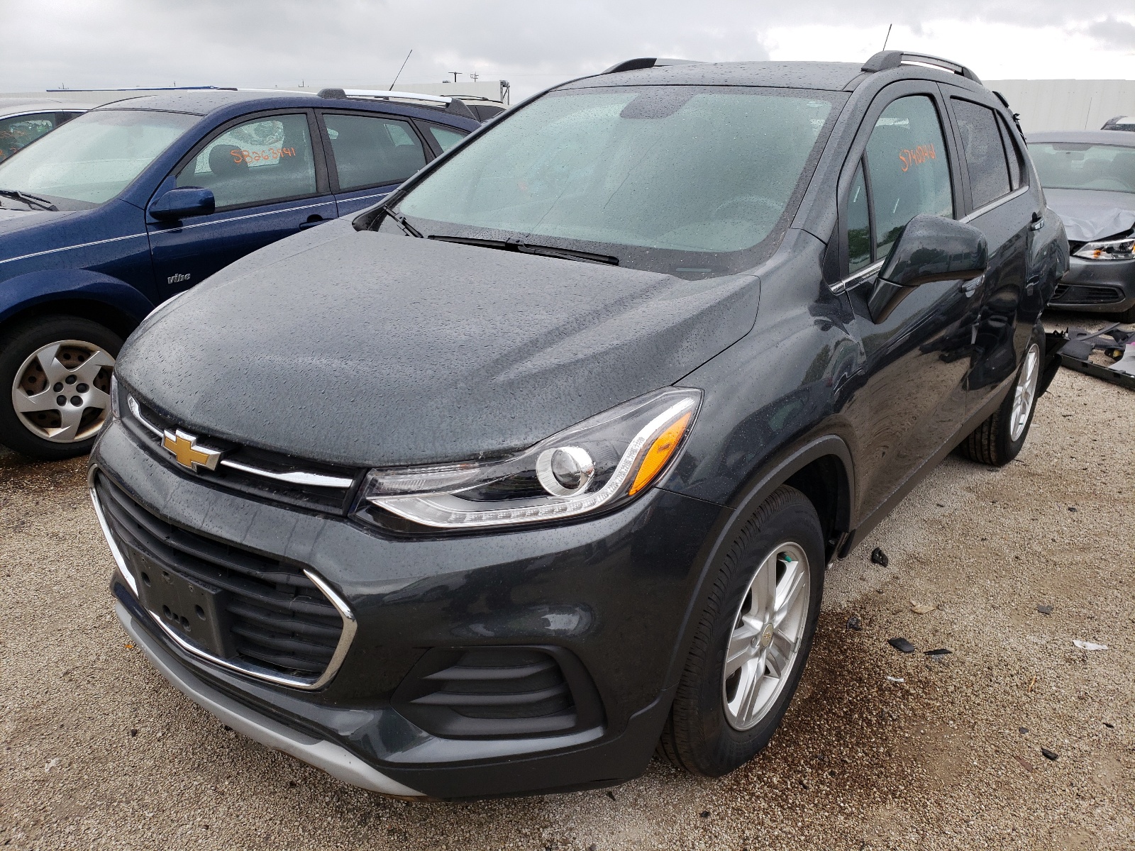 Photo 2 from auction – 2019 CHEVROLET TRAX 1LT with VIN 3GNCJLSB4KL172166