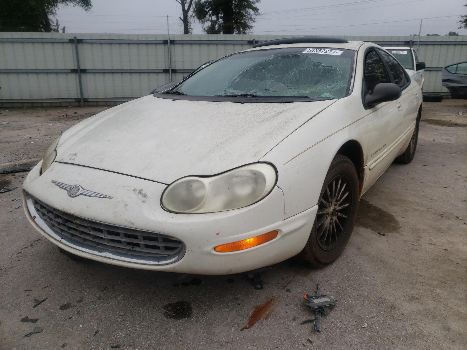 Photo 2 from auction – 1999 CHRYSLER CONCORDE L with VIN 2C3HD46J5XH597252