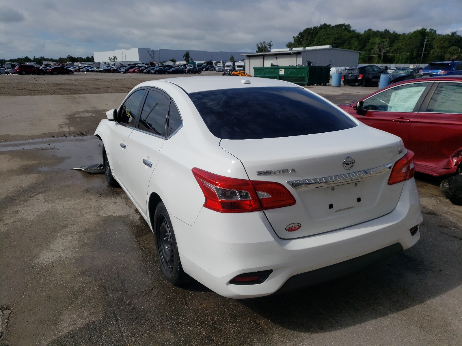 Photo 3 from auction – 2016 NISSAN SENTRA S with VIN 3N1AB7AP7GY240328