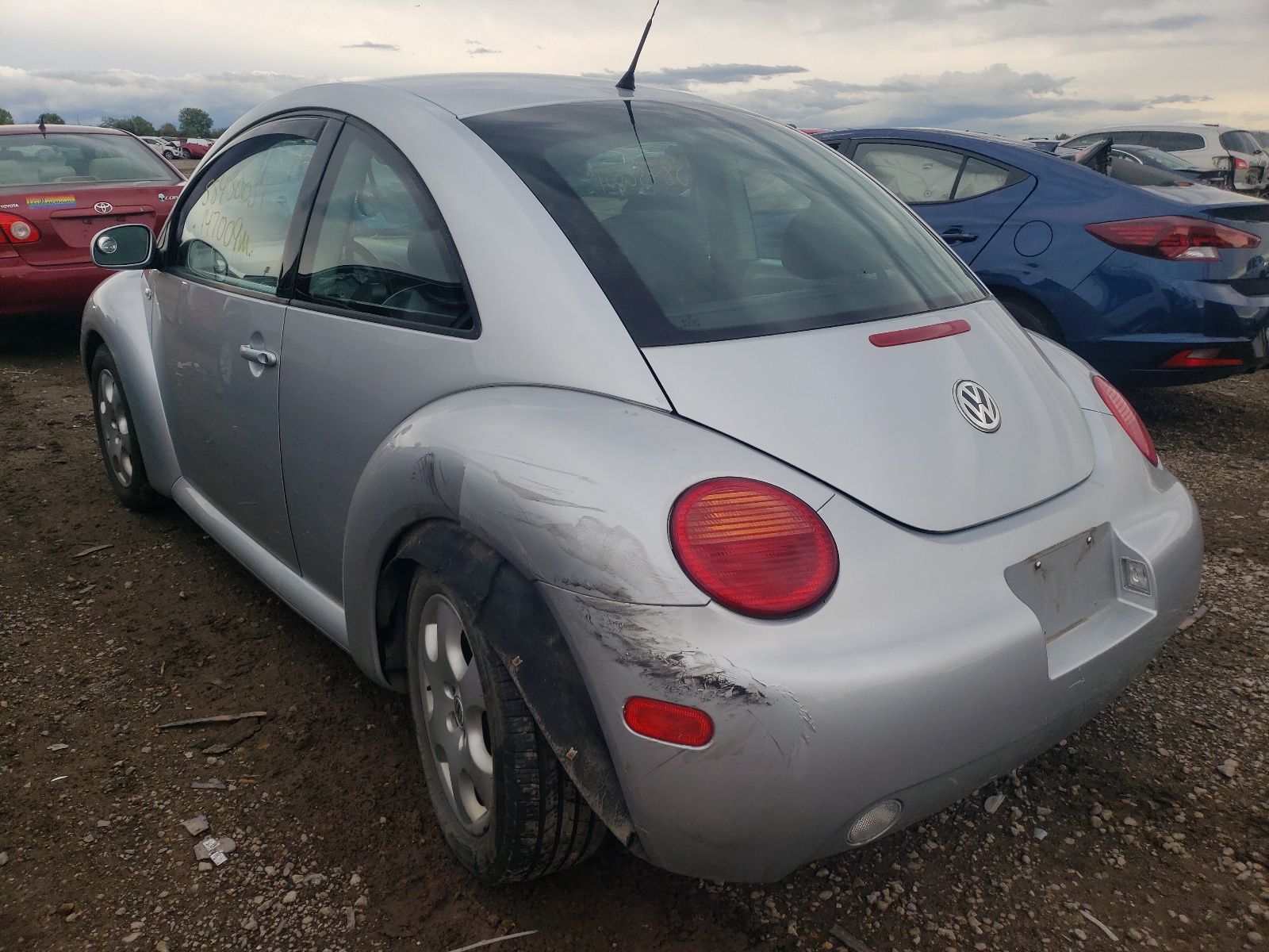 Photo 3 from auction – 2003 VOLKSWAGEN NEW BEETLE with VIN 3VWCK21C03M412316