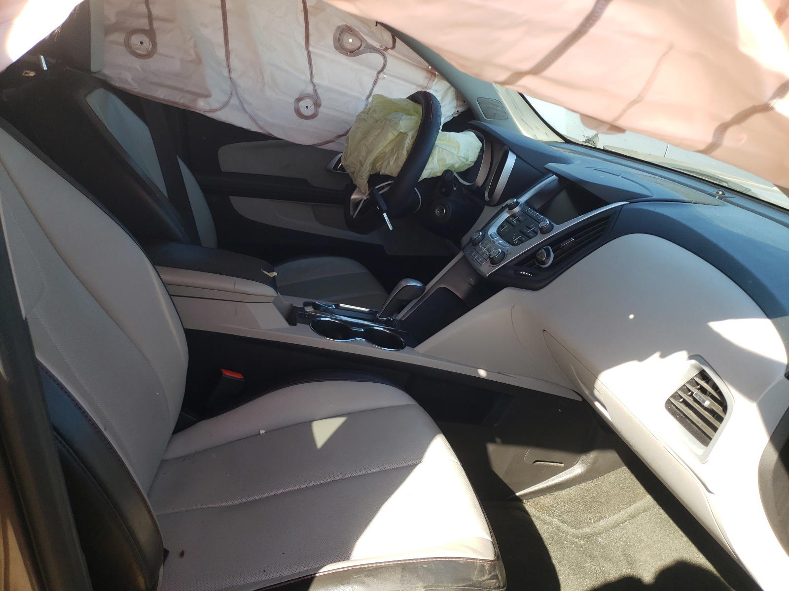 Photo 5 from auction – 2012 CHEVROLET EQUINOX LT with VIN 2GNALFEK5C6246733
