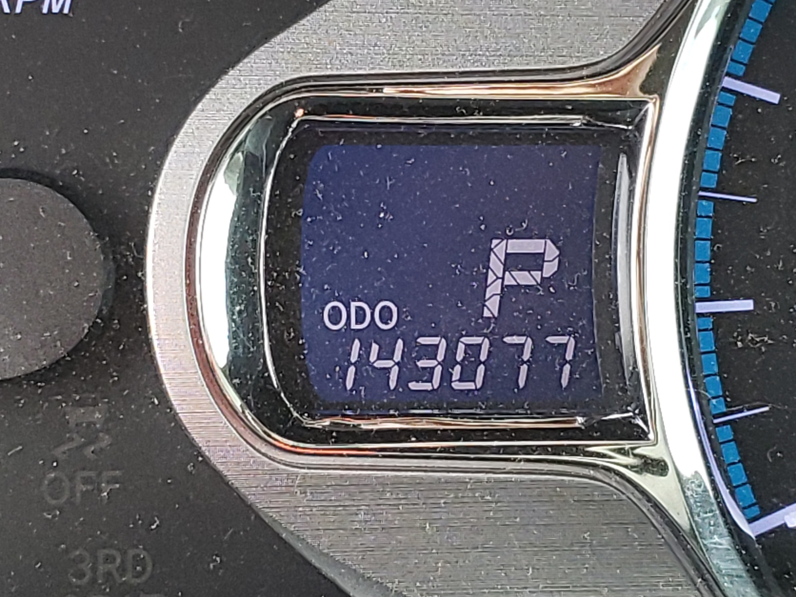 Photo 8 from auction – 2011 TOYOTA SIENNA XLE with VIN 5TDDK3DC7BS010963