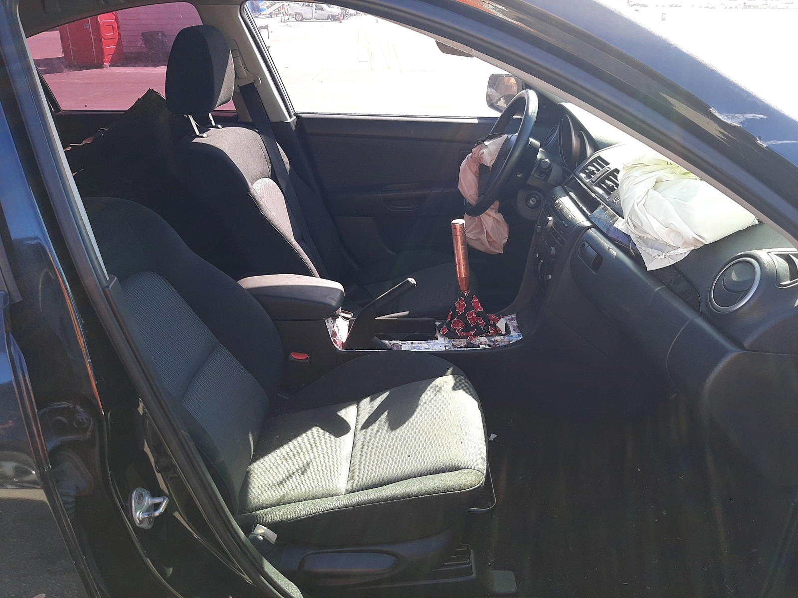Photo 5 from auction – 2008 MAZDA 3 I with VIN JM1BK12F381135764