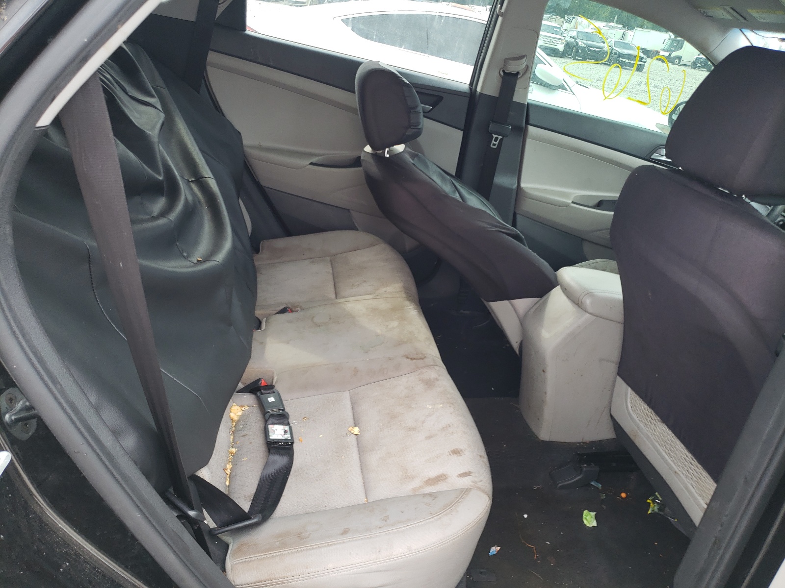 Photo 6 from auction – 2017 HYUNDAI TUCSON LIM with VIN KM8J33A40HU490471