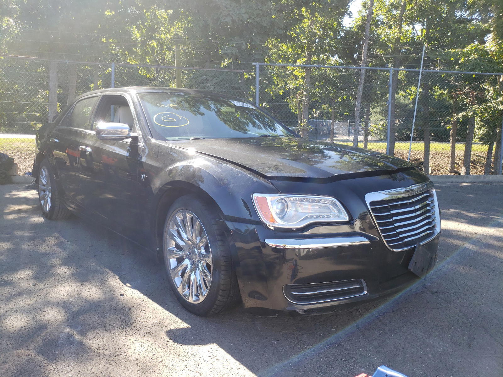 CHRYSLER 300 2013 with VIN 2C3CCAAGXDH743549 - Photo from auction