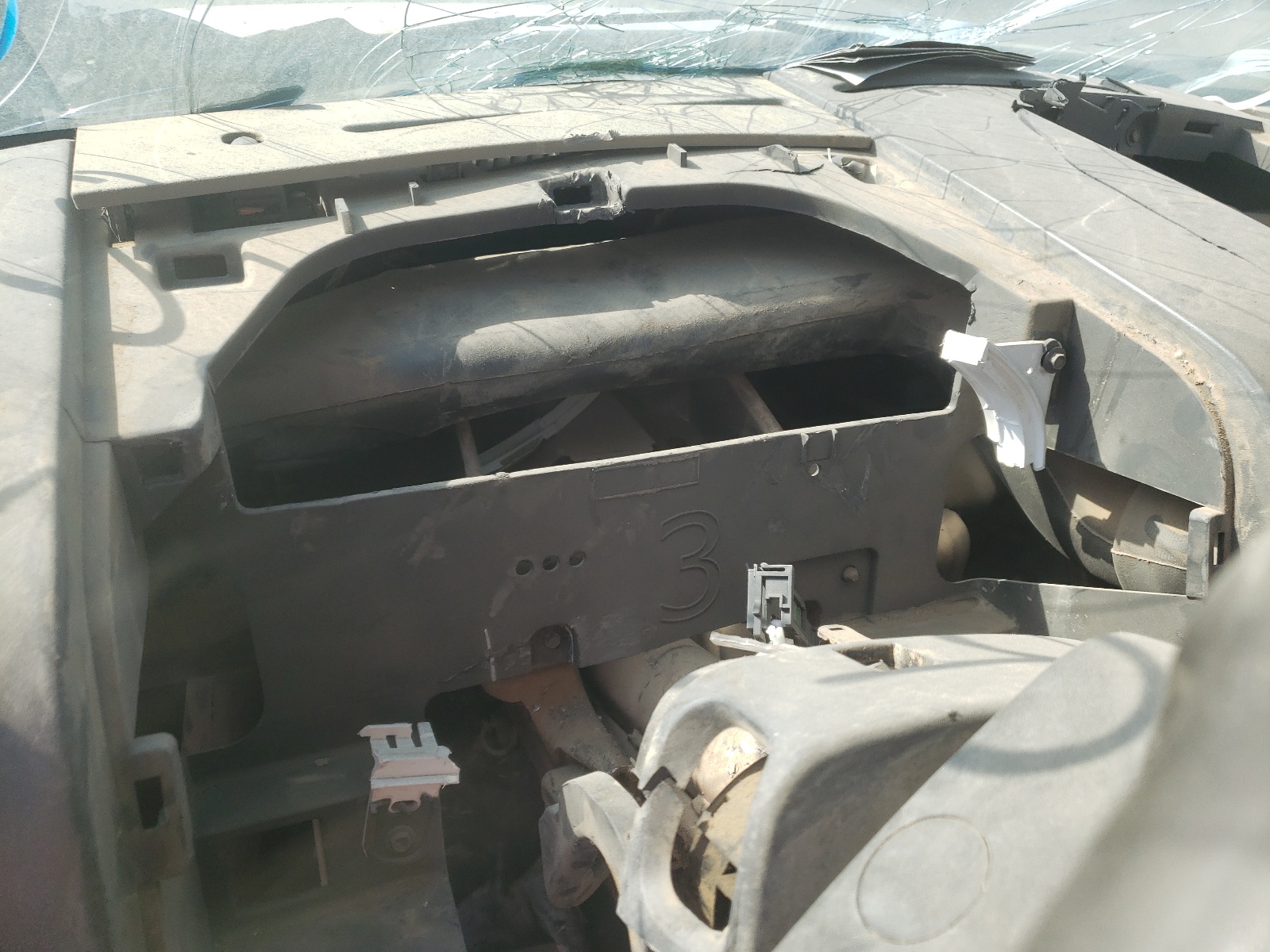 Zdjęcie 8 z aukcji – 2006 FORD F150 z VIN 1FTRF12296NA93803