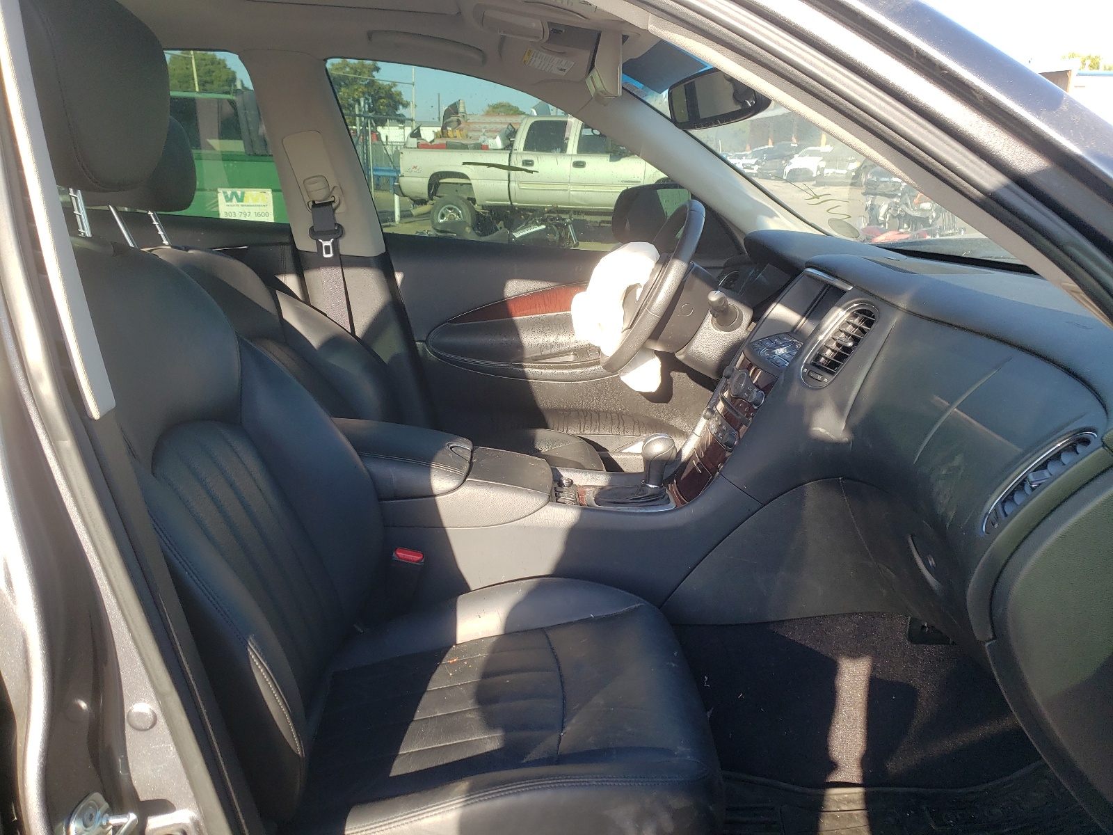 Photo 5 from auction – 2017 INFINITI QX50 with VIN JN1BJ0RR3HM407132