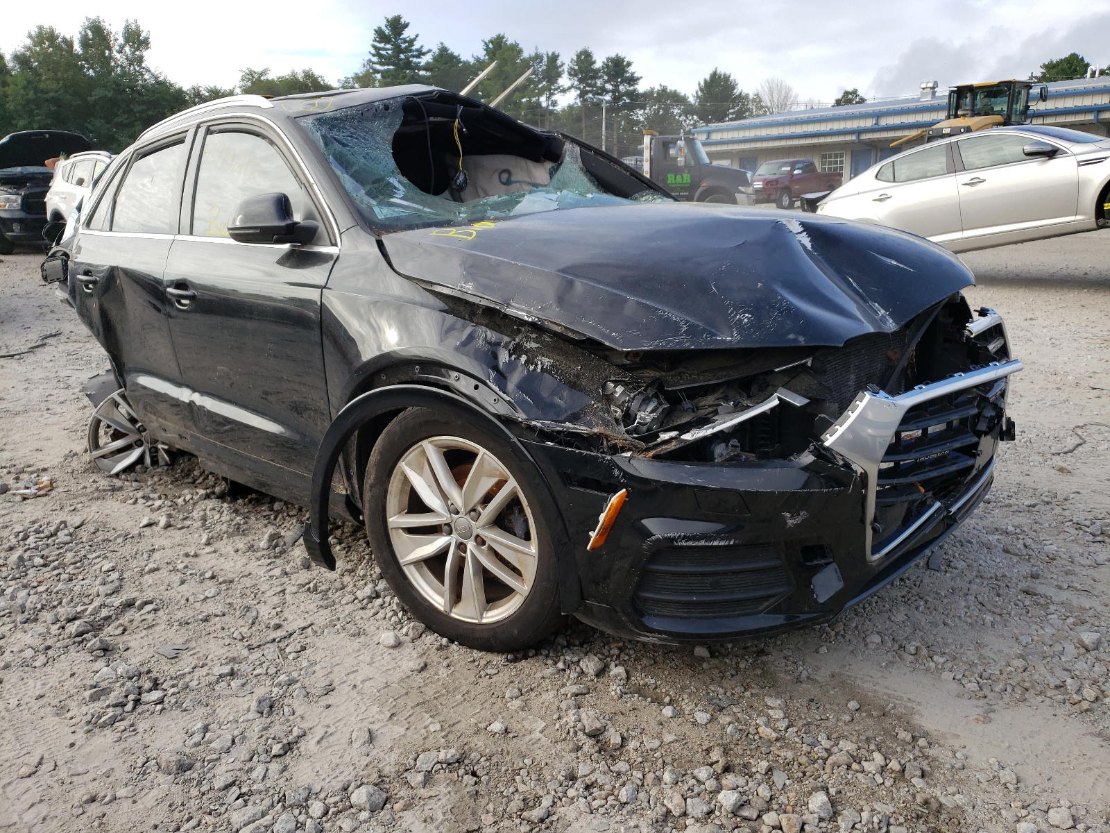 AUDI Q3 PREMIUM 2016 with VIN WA1EFCFS6GR010580 - Photo from auction