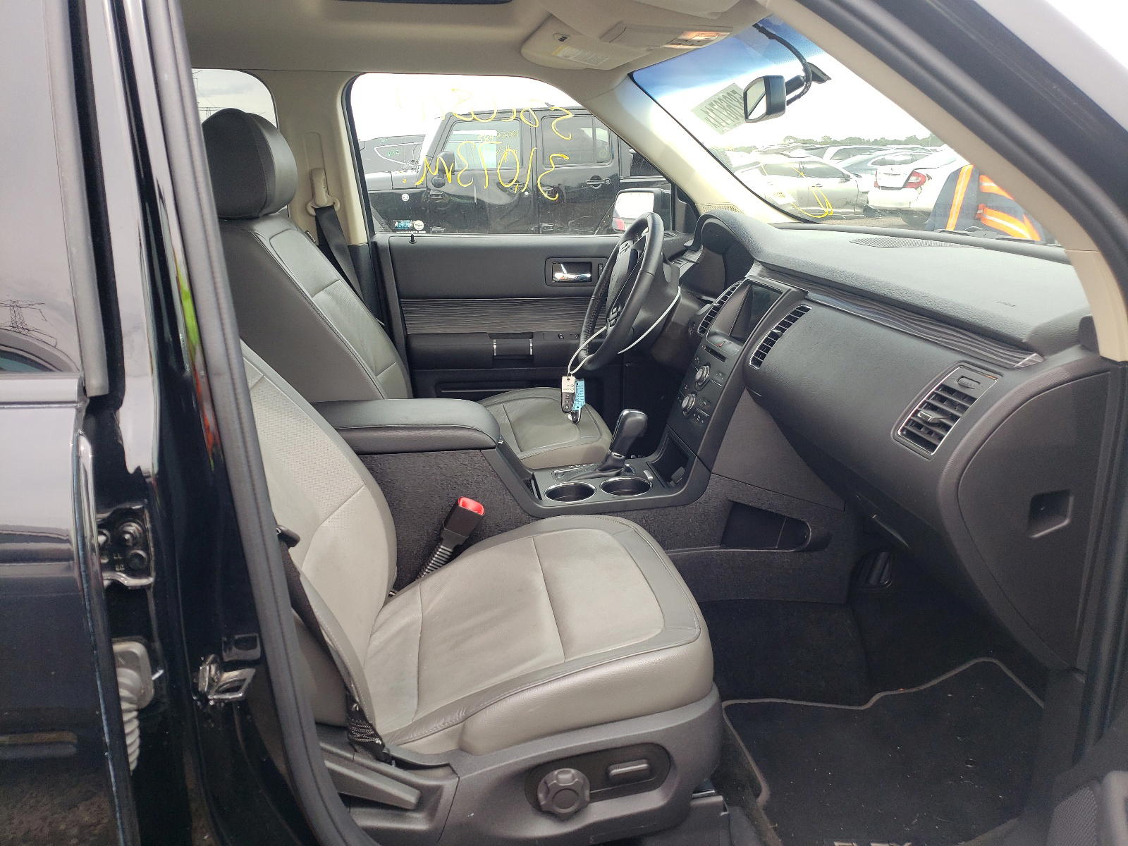 Photo 5 from auction – 2018 FORD FLEX SEL with VIN 2FMGK5C82JBA16011