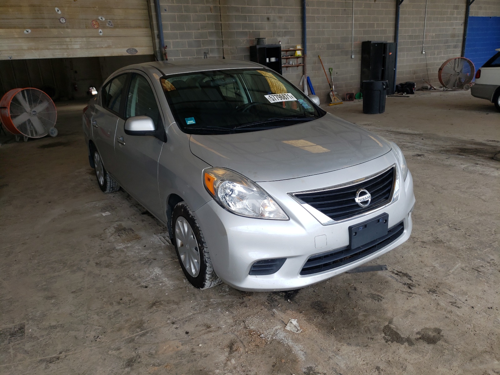 NISSAN VERSA S 2012 z numerem VIN 3N1CN7AP6CL945211 - Zdjęcie z aukcji