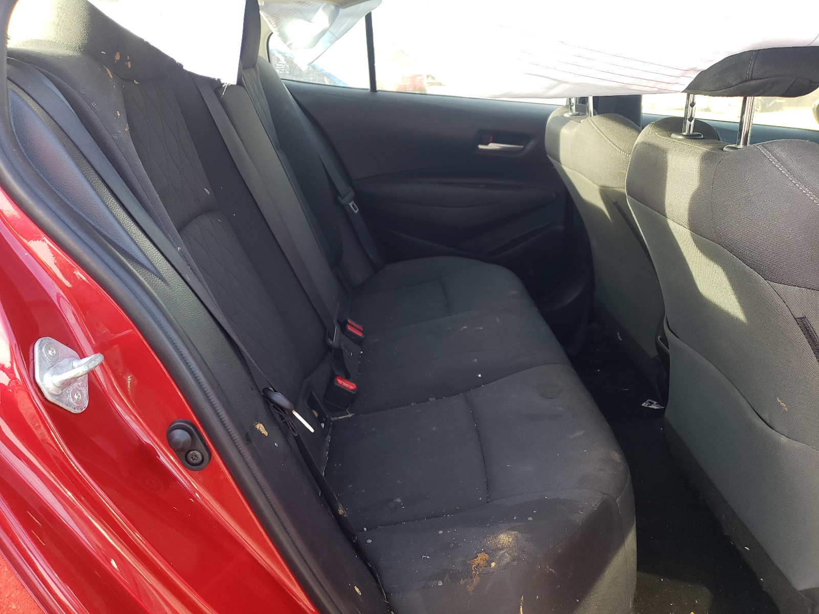Photo 6 from auction – 2020 TOYOTA COROLLA LE with VIN JTDEPRAEXLJ045347