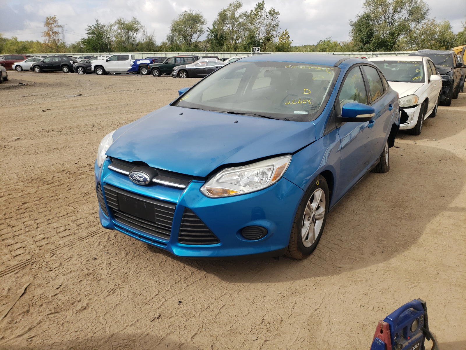 Photo 2 from auction – 2013 FORD FOCUS SE with VIN 1FADP3F24DL226608