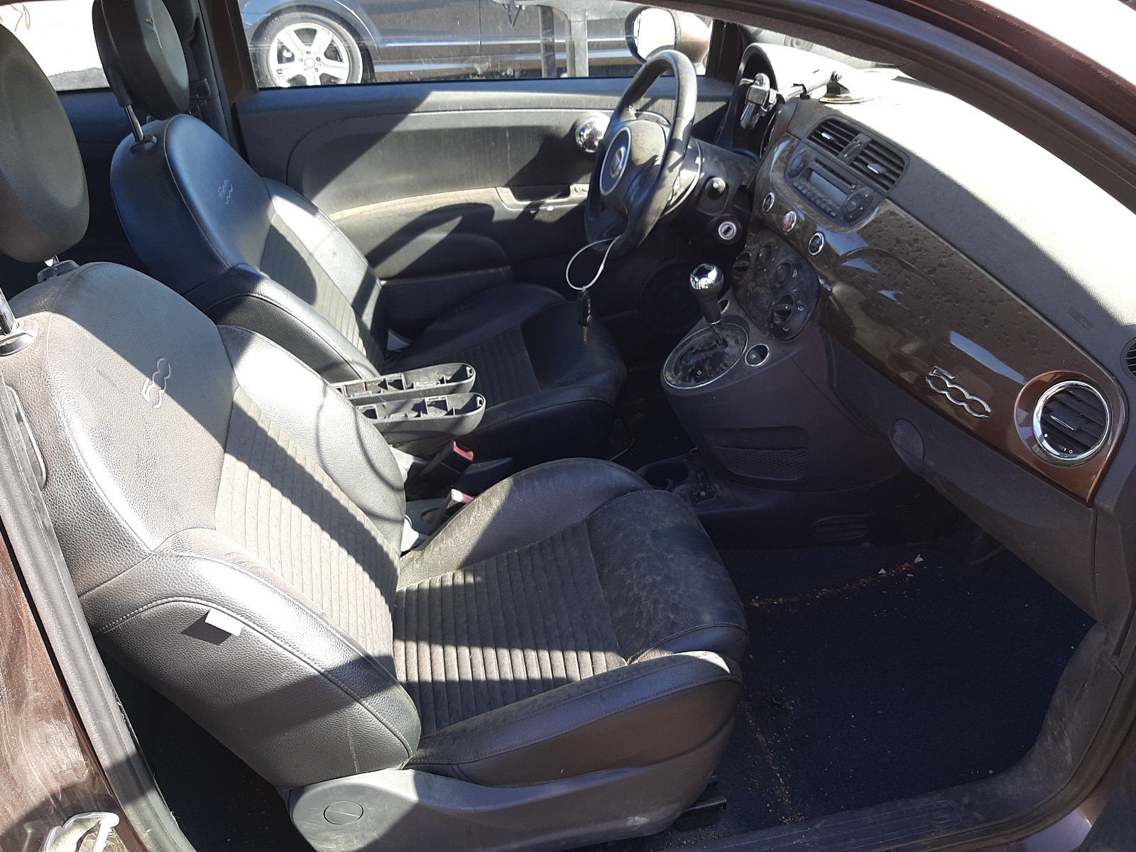 Photo 5 from auction – 2015 FIAT 500 SPORT with VIN 3C3CFFBR3FT676890