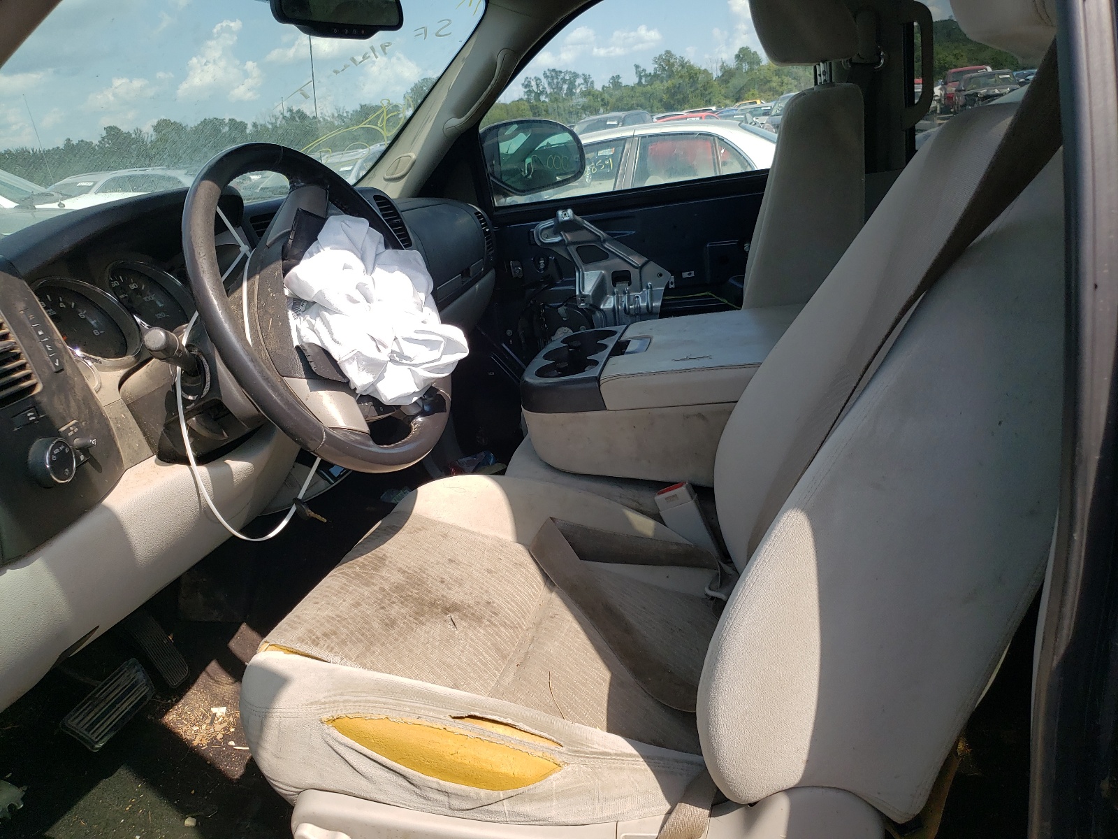 Photo 5 from auction – 2009 CHEVROLET SILVERADO with VIN 3GCEK23339G155796