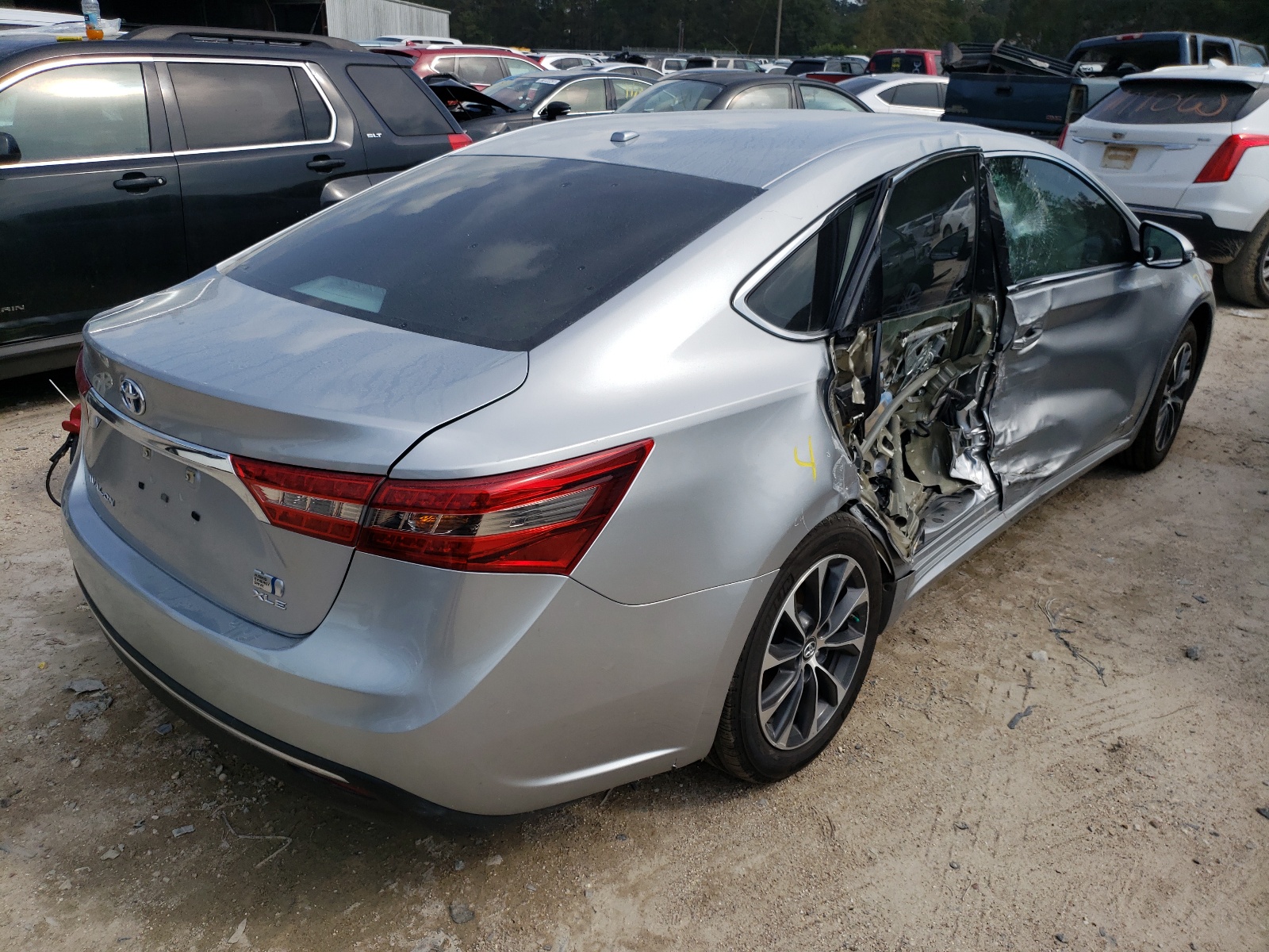Photo 4 from auction – 2007 TOYOTA CAMRY CE with VIN 4T1BE46K17U647791