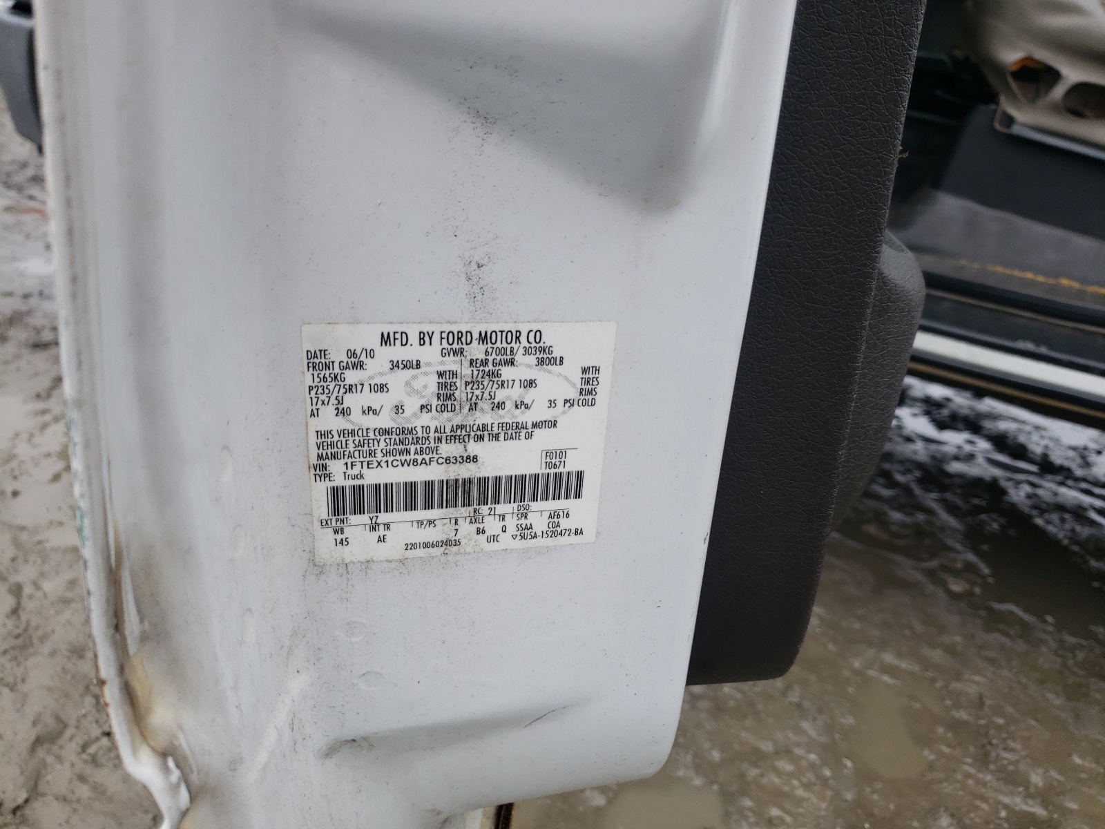 Photo 10 from auction – 2010 FORD F150 SUPER with VIN 1FTEX1CW8AFC63388