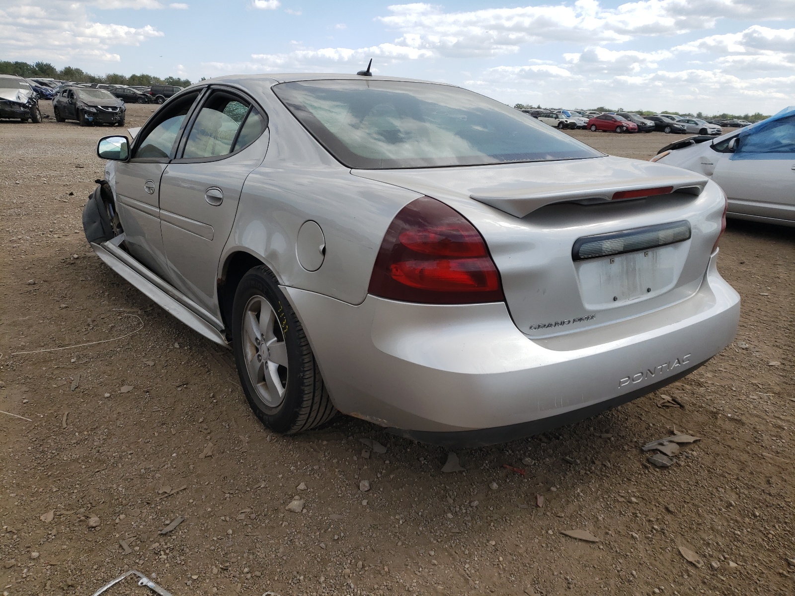 Photo 3 from auction – 2007 PONTIAC GRAN PRIX with VIN 2G2WP552271174233