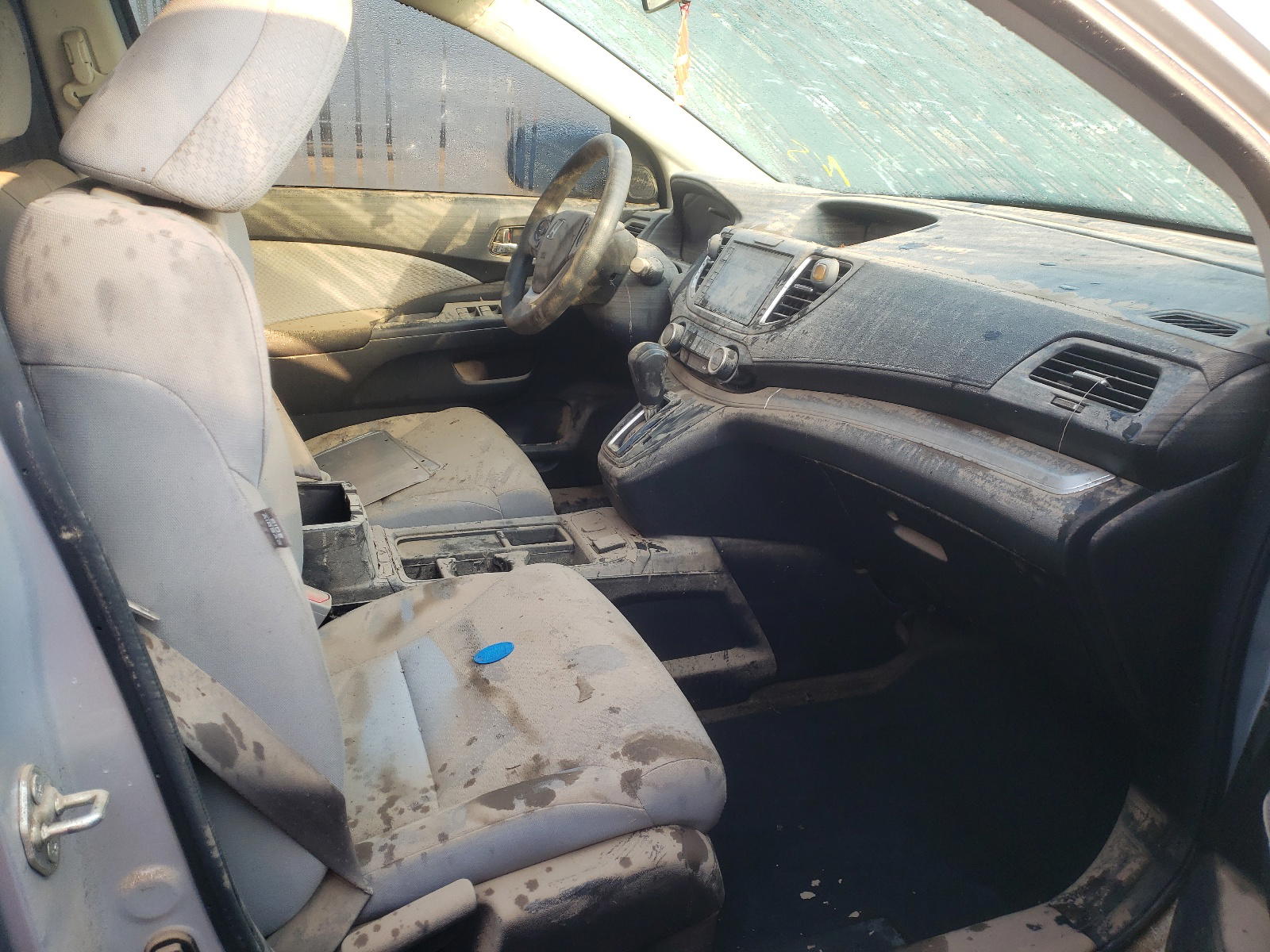 Photo 5 from auction – 2016 HONDA CR-V EX with VIN 2HKRM4H52GH686154