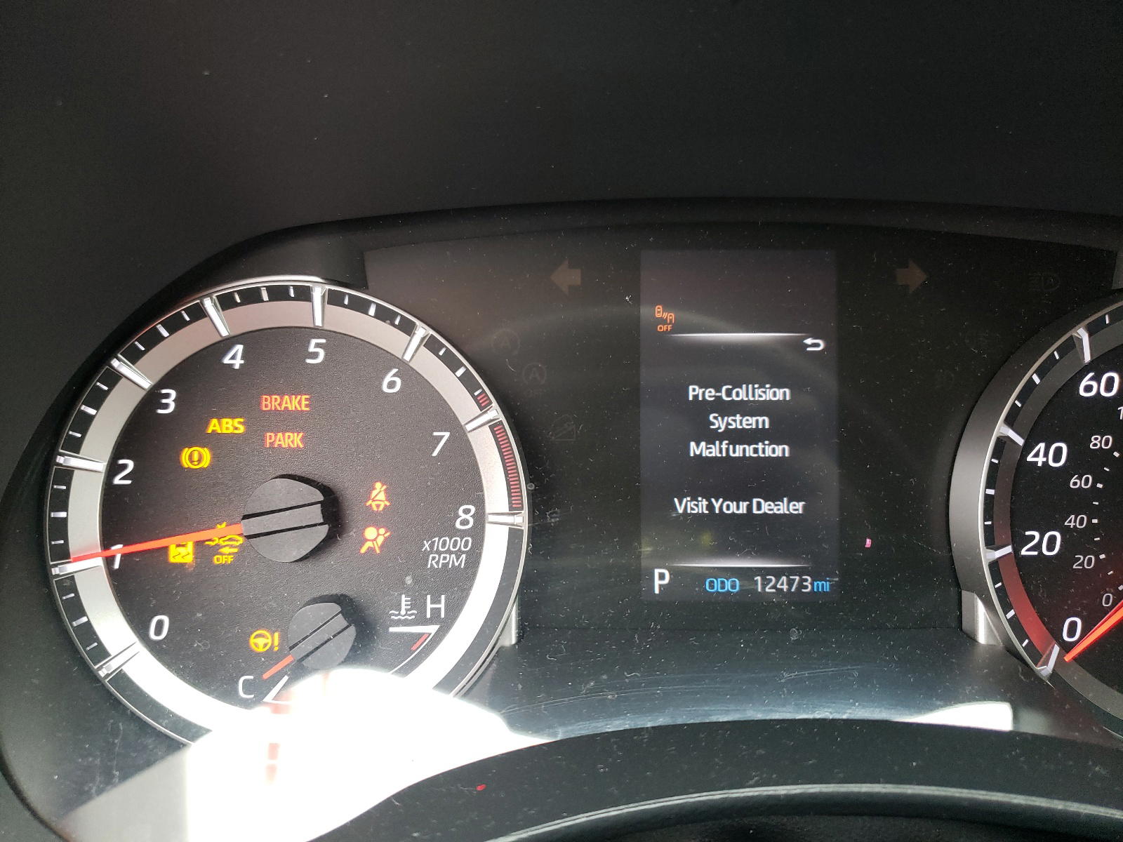 Photo 8 from auction – 2021 TOYOTA HIGHLANDER with VIN 5TDZZRAH5MS052782