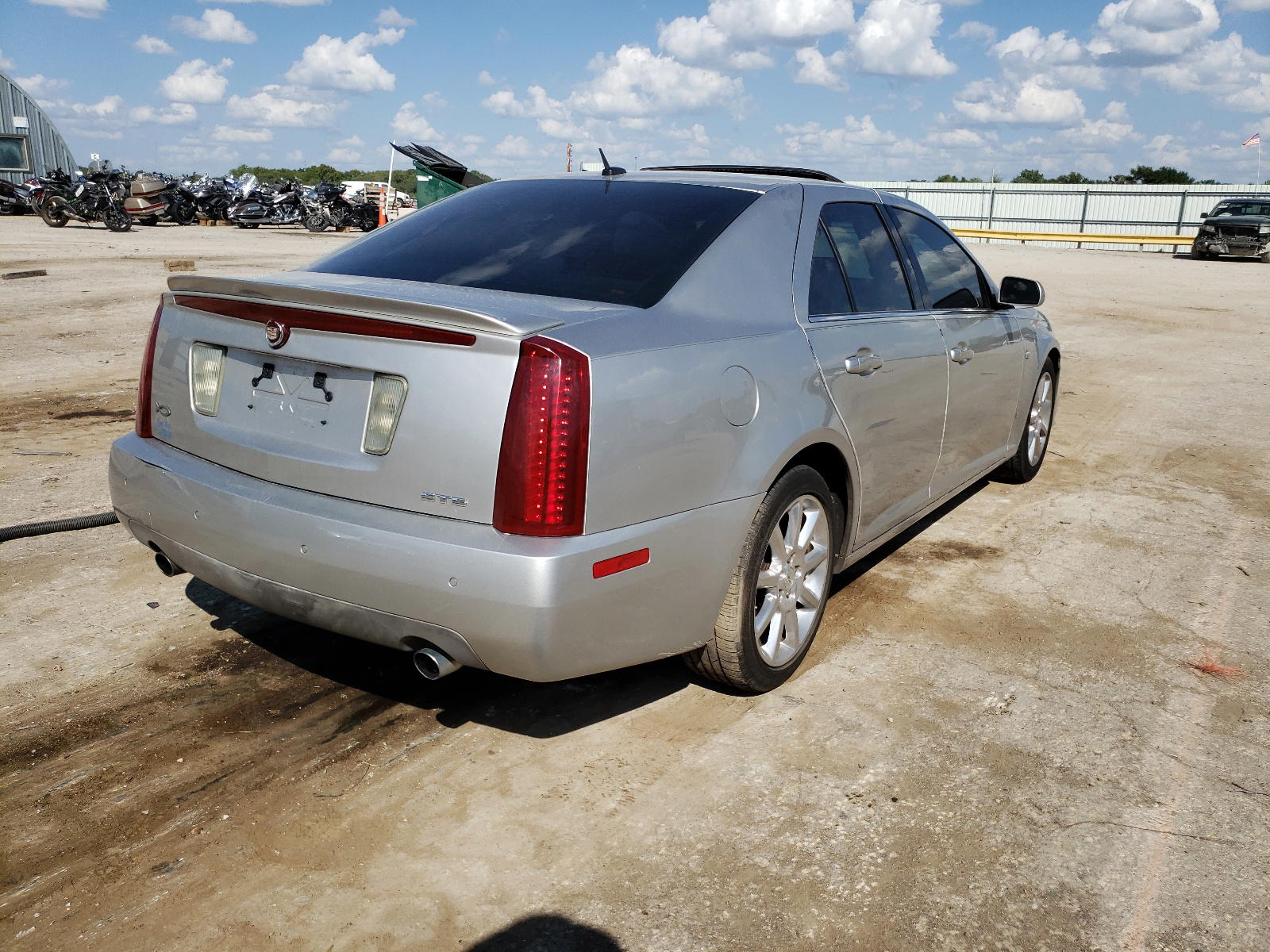 Photo 4 from auction – 2007 CADILLAC STS with VIN 1G6DW677970132421