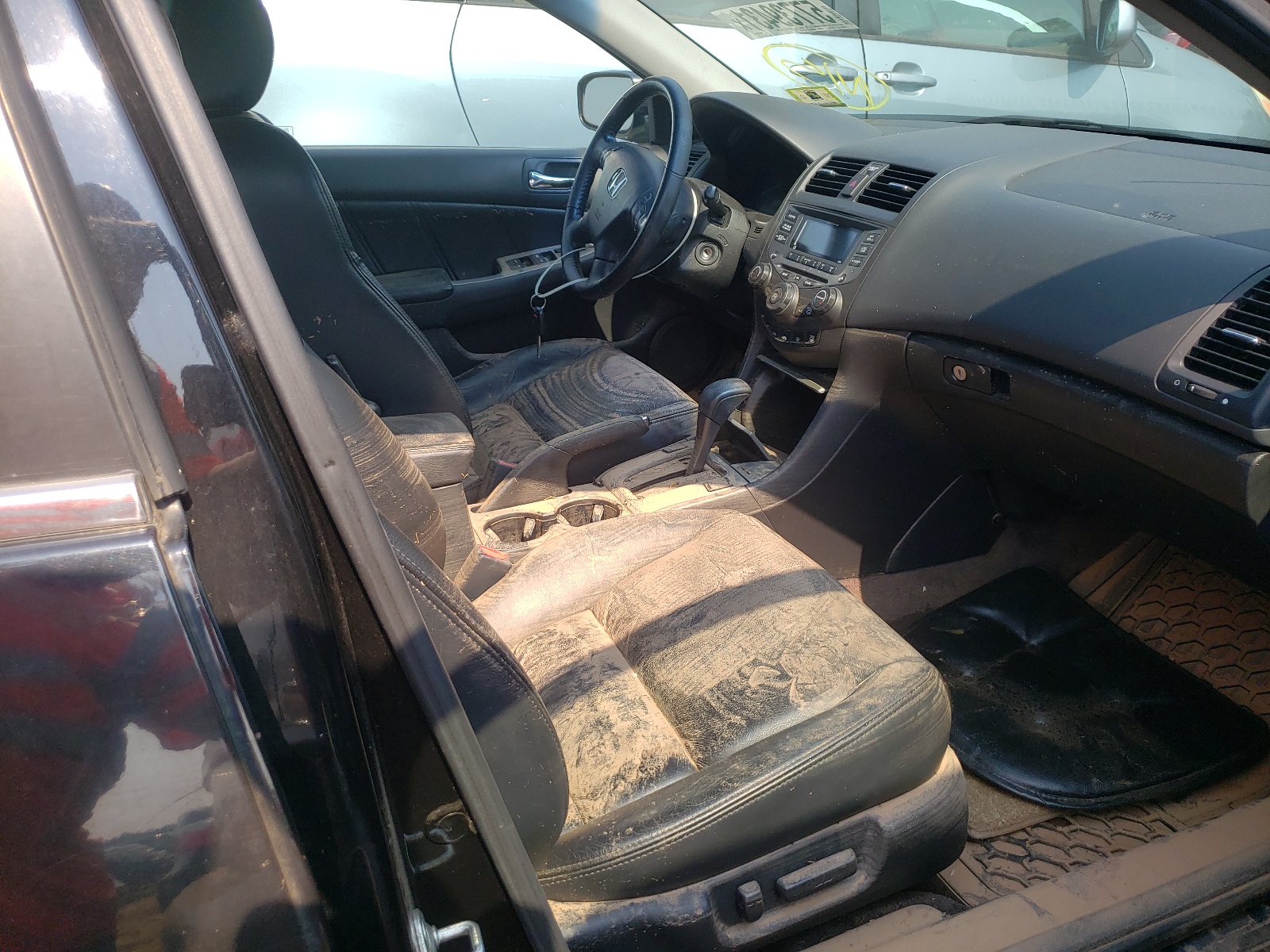 Photo 5 from auction – 2007 HONDA ACCORD EX with VIN 1HGCM66567A106319