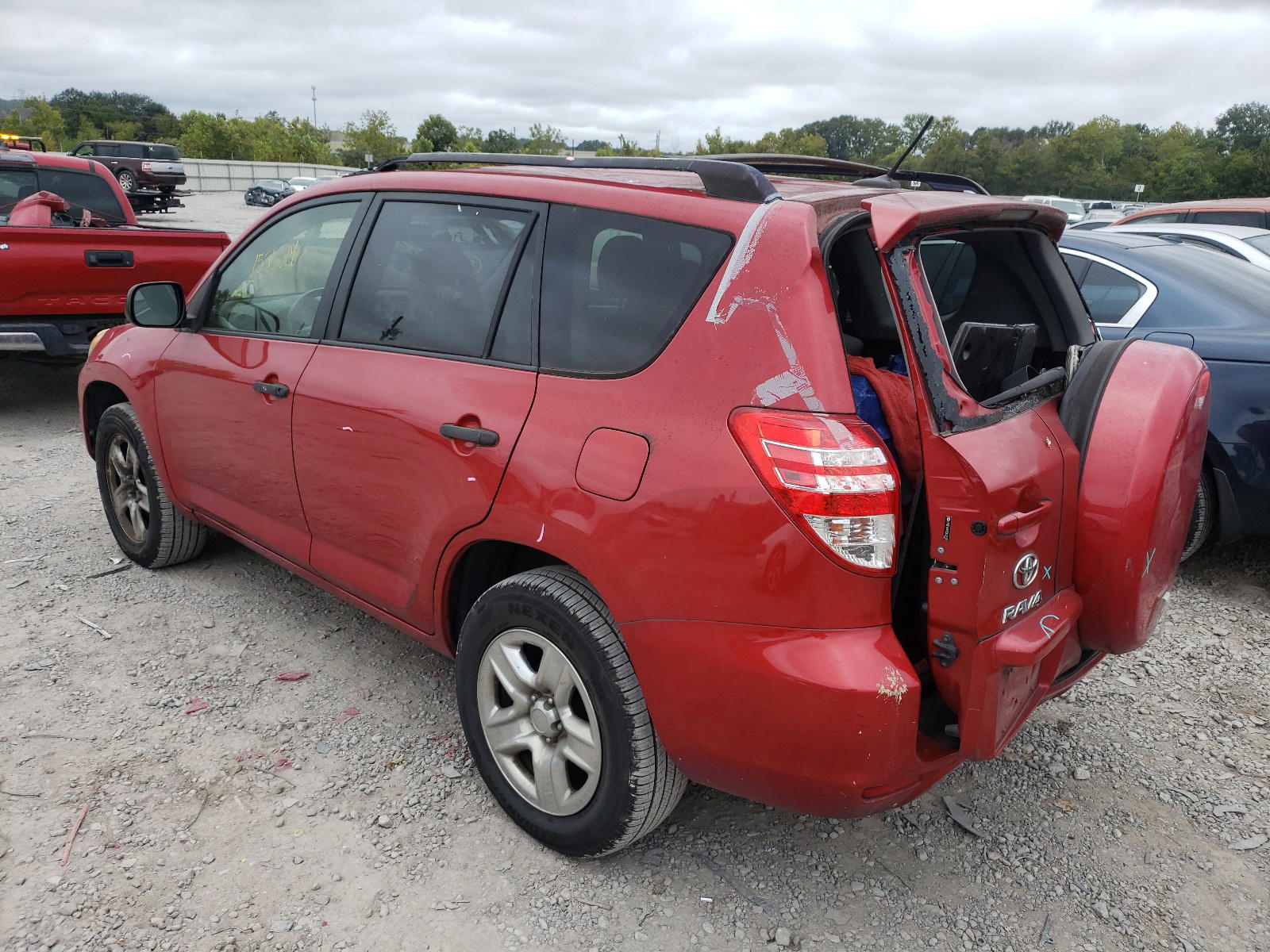Photo 3 from auction – 2012 TOYOTA RAV4 with VIN JTMZF4DV9CD032770