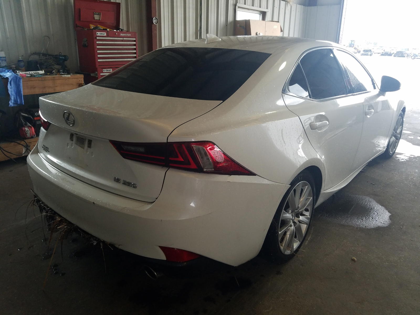 Photo 4 from auction – 2015 LEXUS IS 250 with VIN JTHBF1D28F5072437