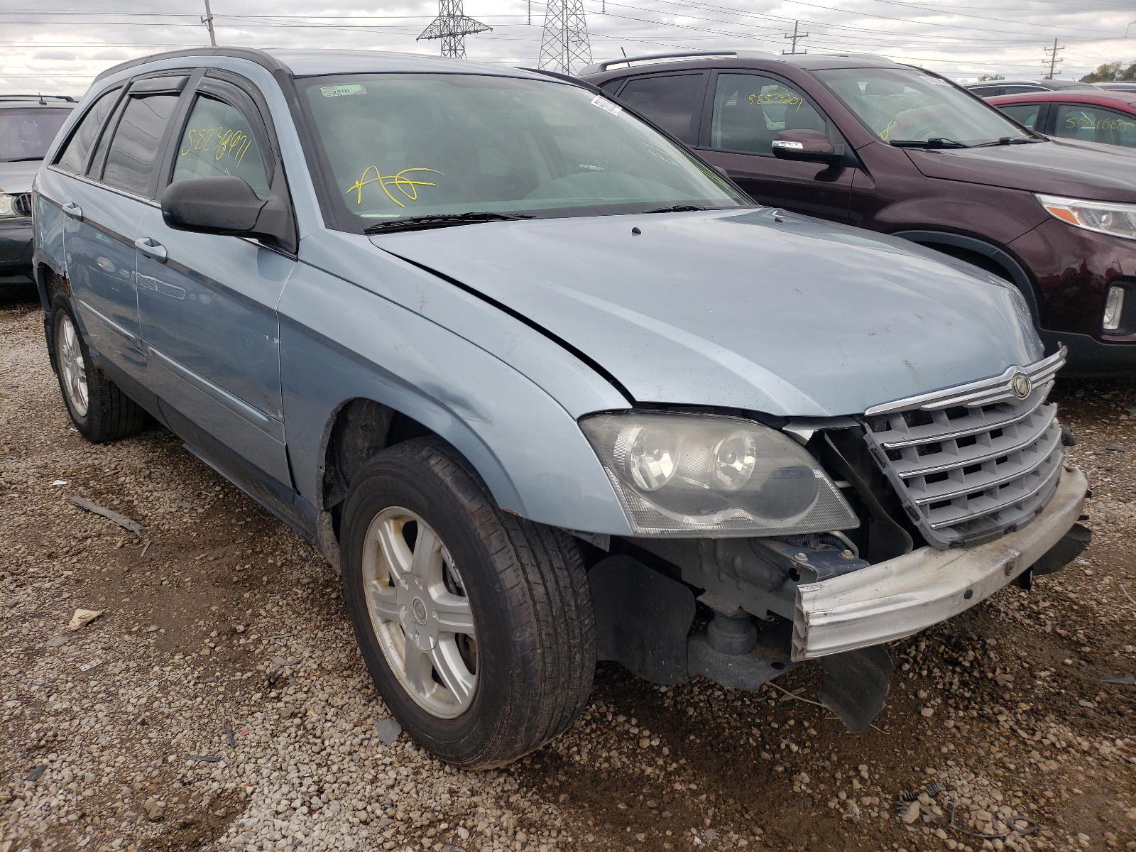 CHRYSLER PACIFICA 2005 with VIN 2C4GM68405R551930 - Photo from auction