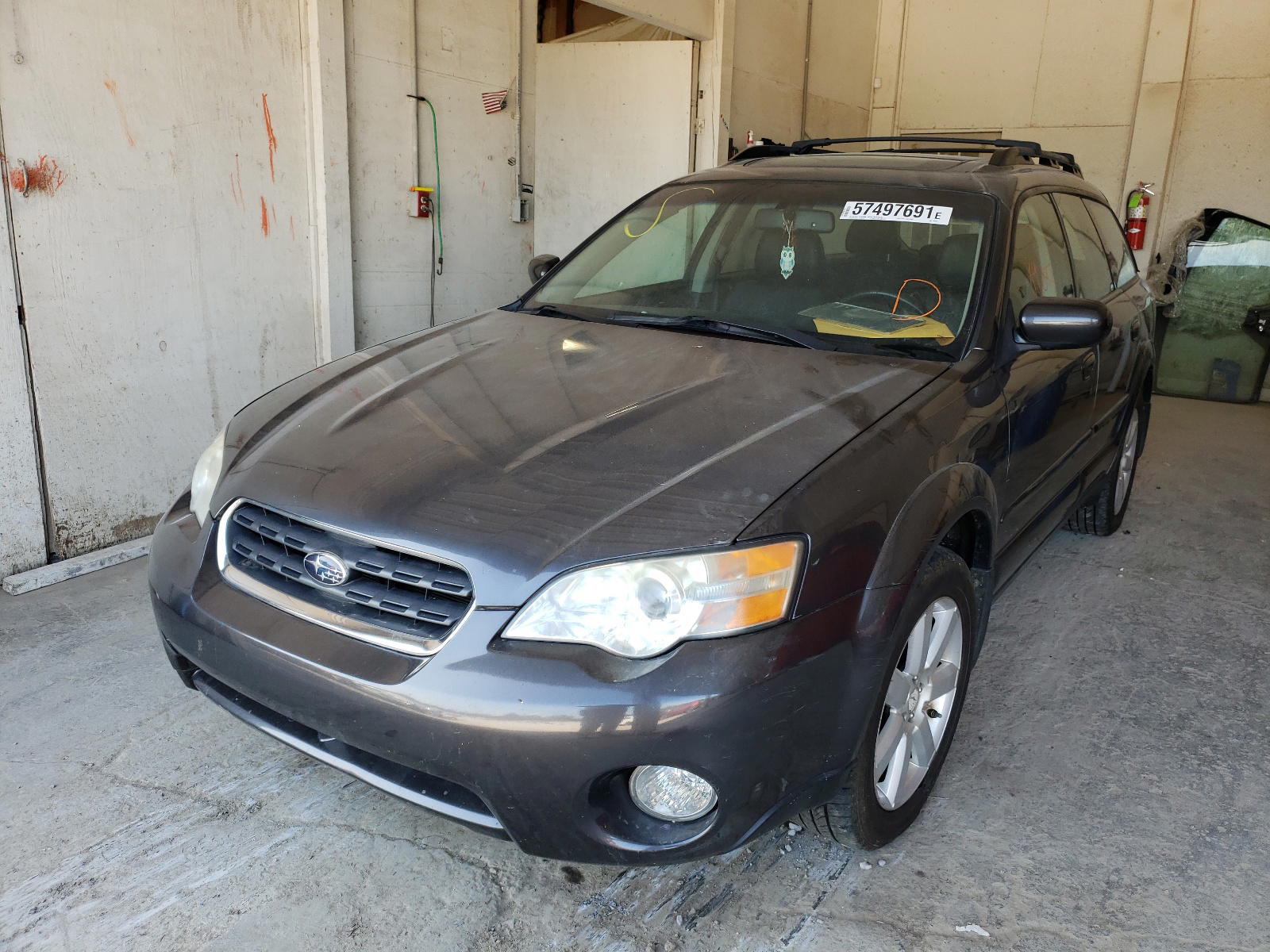 Photo 2 from auction – 2007 SUBARU OUTBACK OU with VIN 4S4BP62C477309045