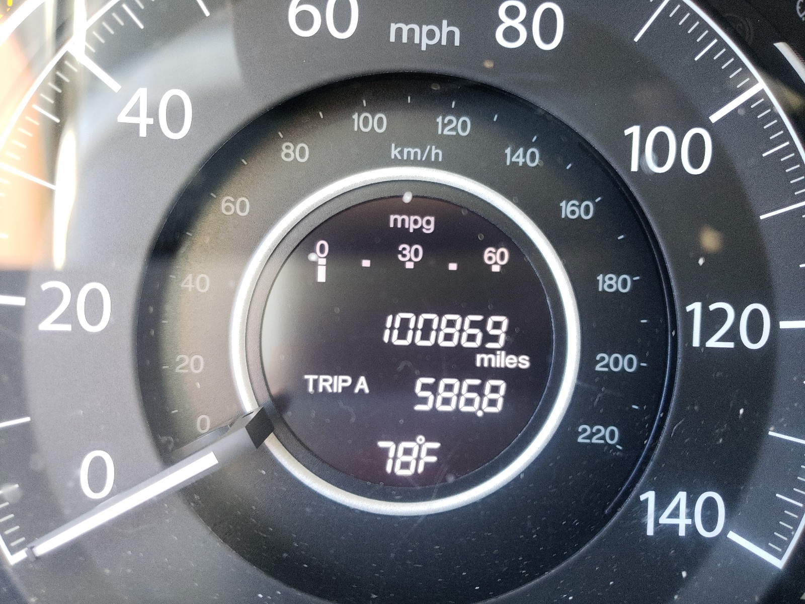 Photo 8 from auction – 2012 HONDA CR-V EXL with VIN 5J6RM4H76CL066327