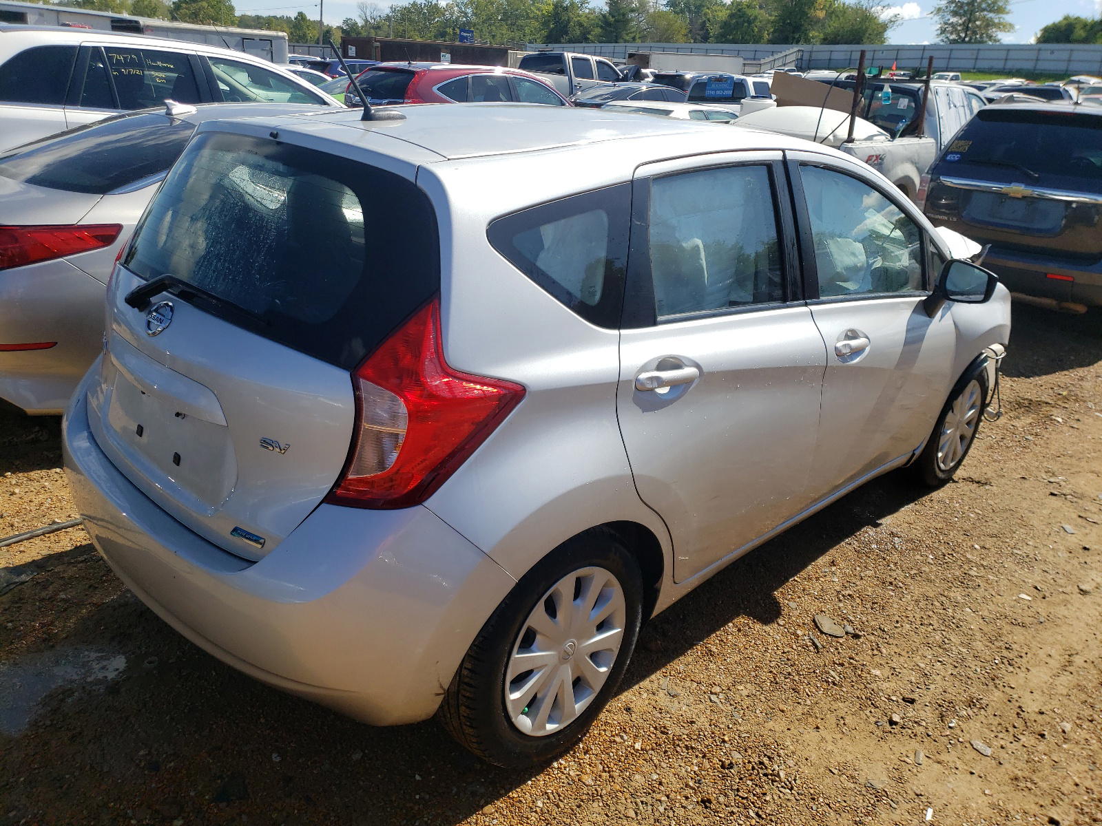 Photo 4 from auction – 2016 NISSAN VERSA NOTE with VIN 3N1CE2CP4GL398574