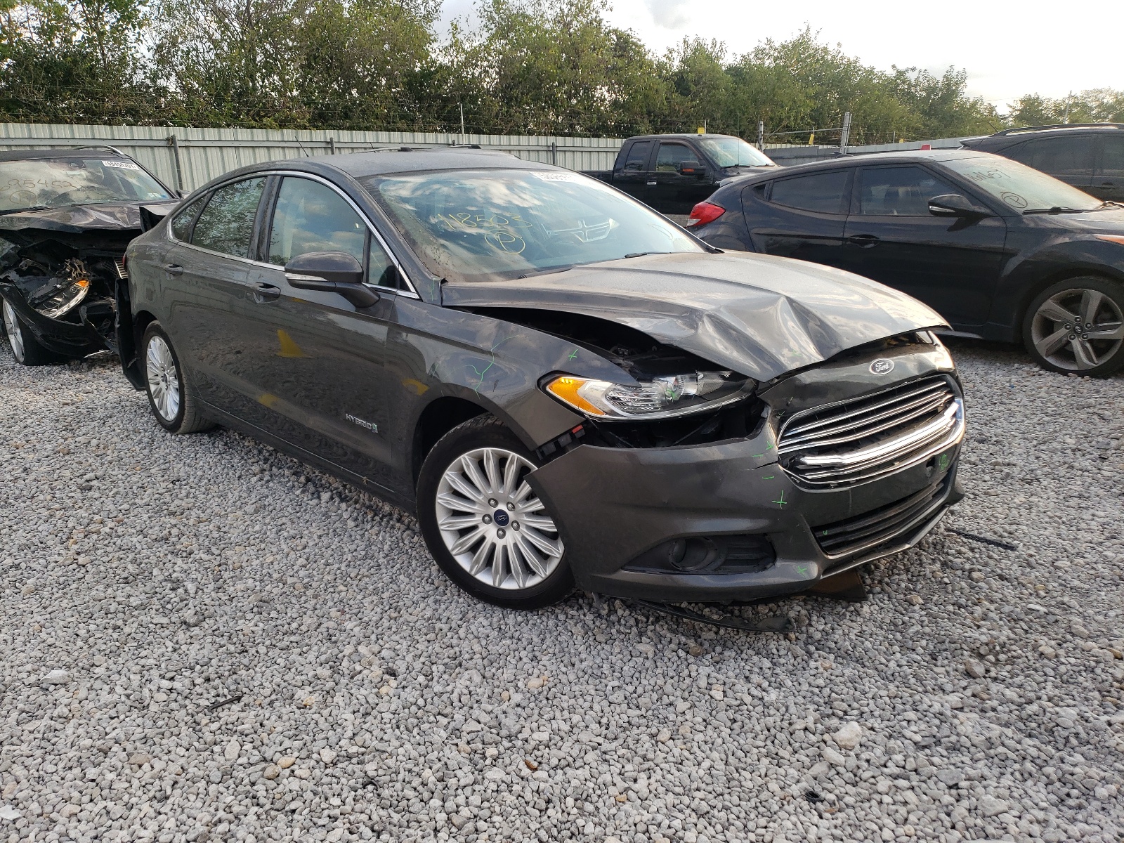 Photo 1 from auction – 2015 FORD FUSION SE with VIN 3FA6P0LU7FR118503