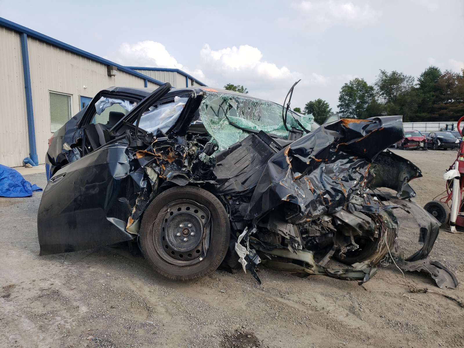 TOYOTA COROLLA L 2018 with VIN 2T1BURHE4JC120506 - Photo from auction