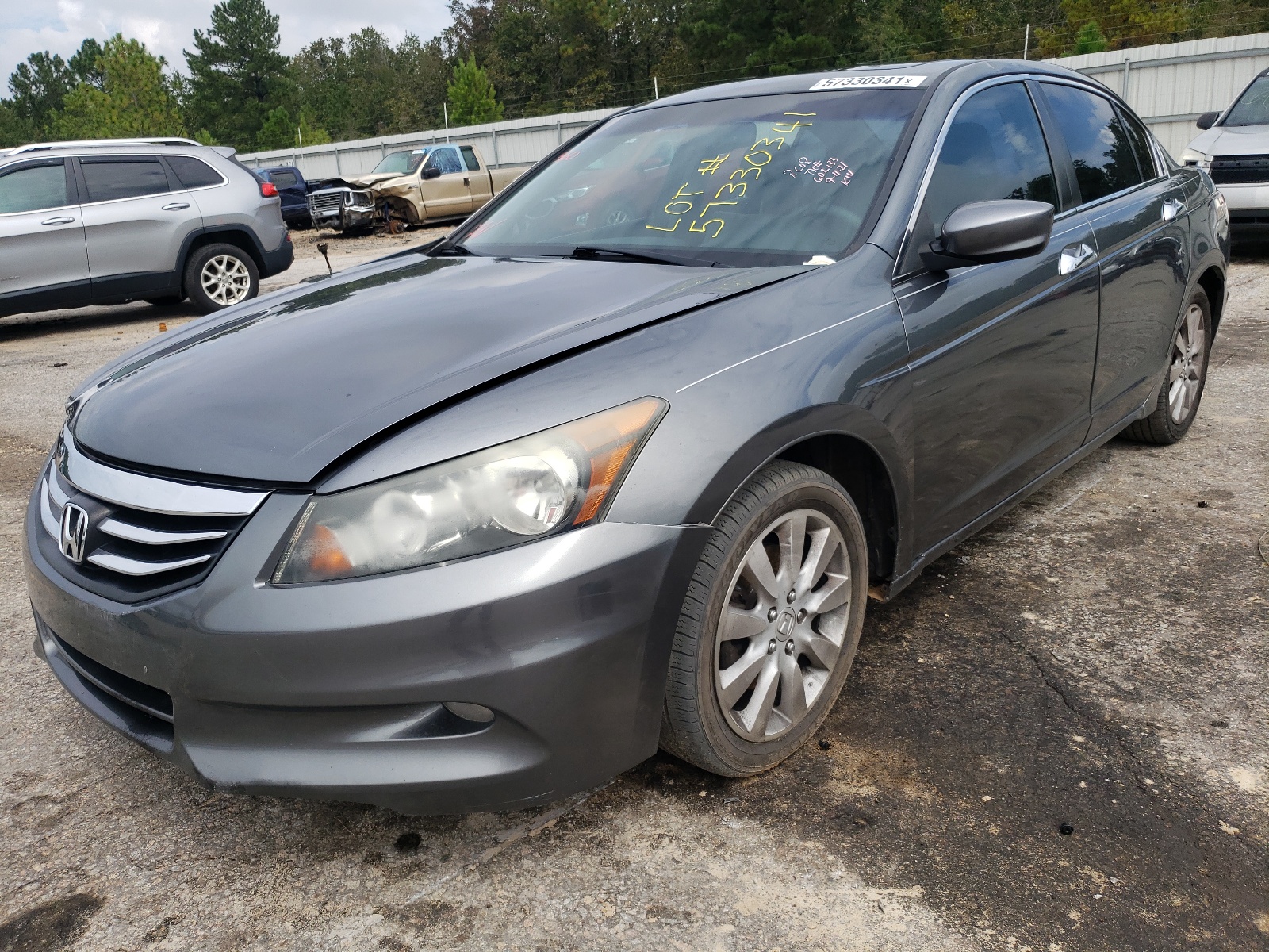 Photo 2 from auction – 2012 HONDA ACCORD EXL with VIN 1HGCP3F88CA005230