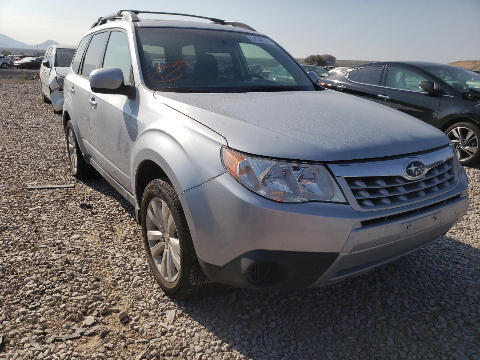 SUBARU FORESTER 2012 with VIN JF2SHBDC3CH427780 - Photo from auction