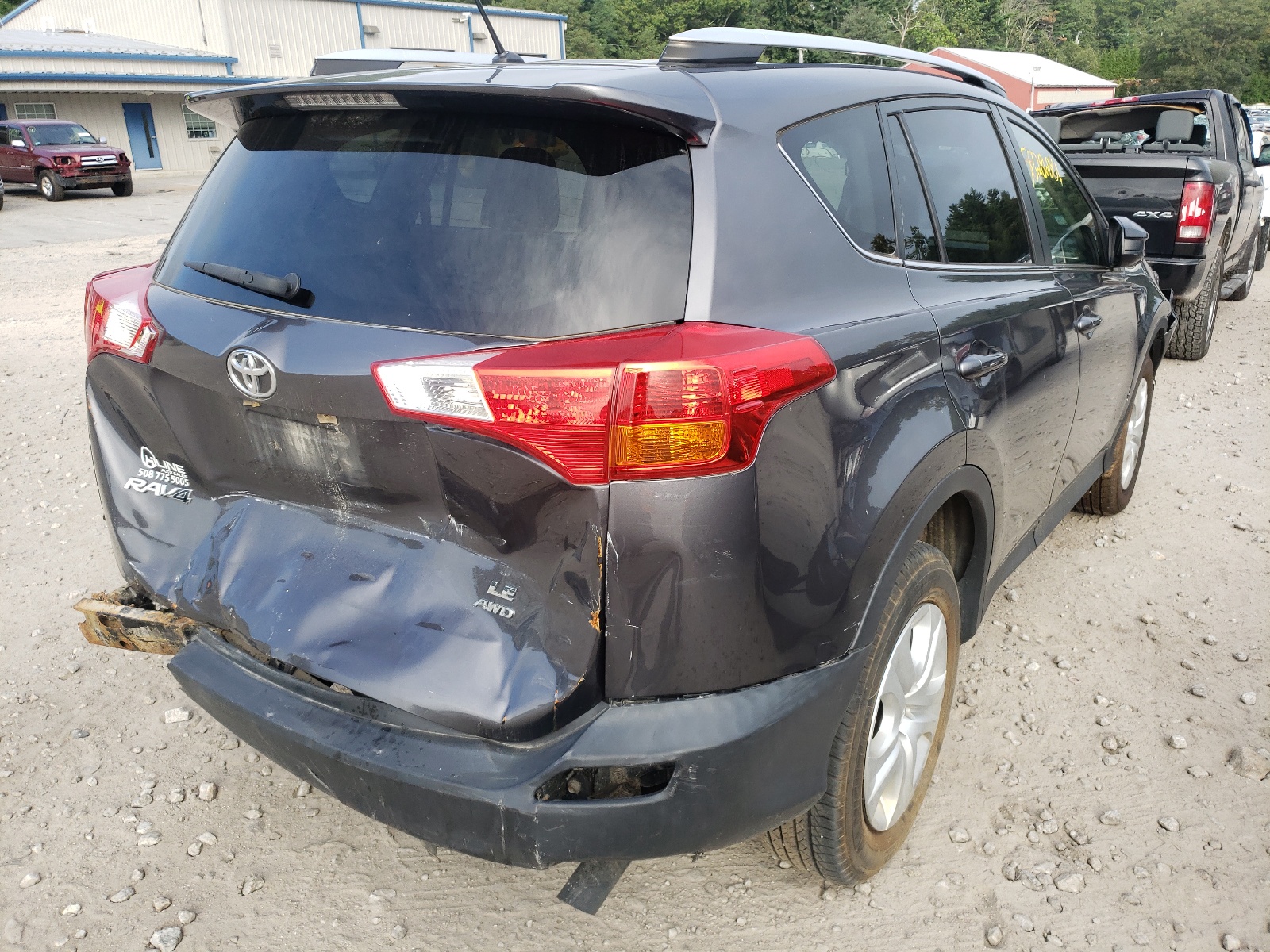 Photo 4 from auction – 2015 TOYOTA RAV4 LE with VIN JTMBFREV1FJ049095
