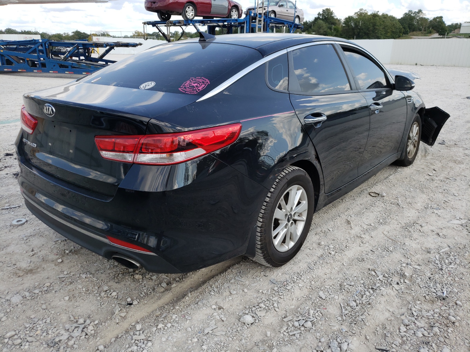 Photo 4 from auction – 2018 KIA OPTIMA LX with VIN 5XXGT4L3XJG208342