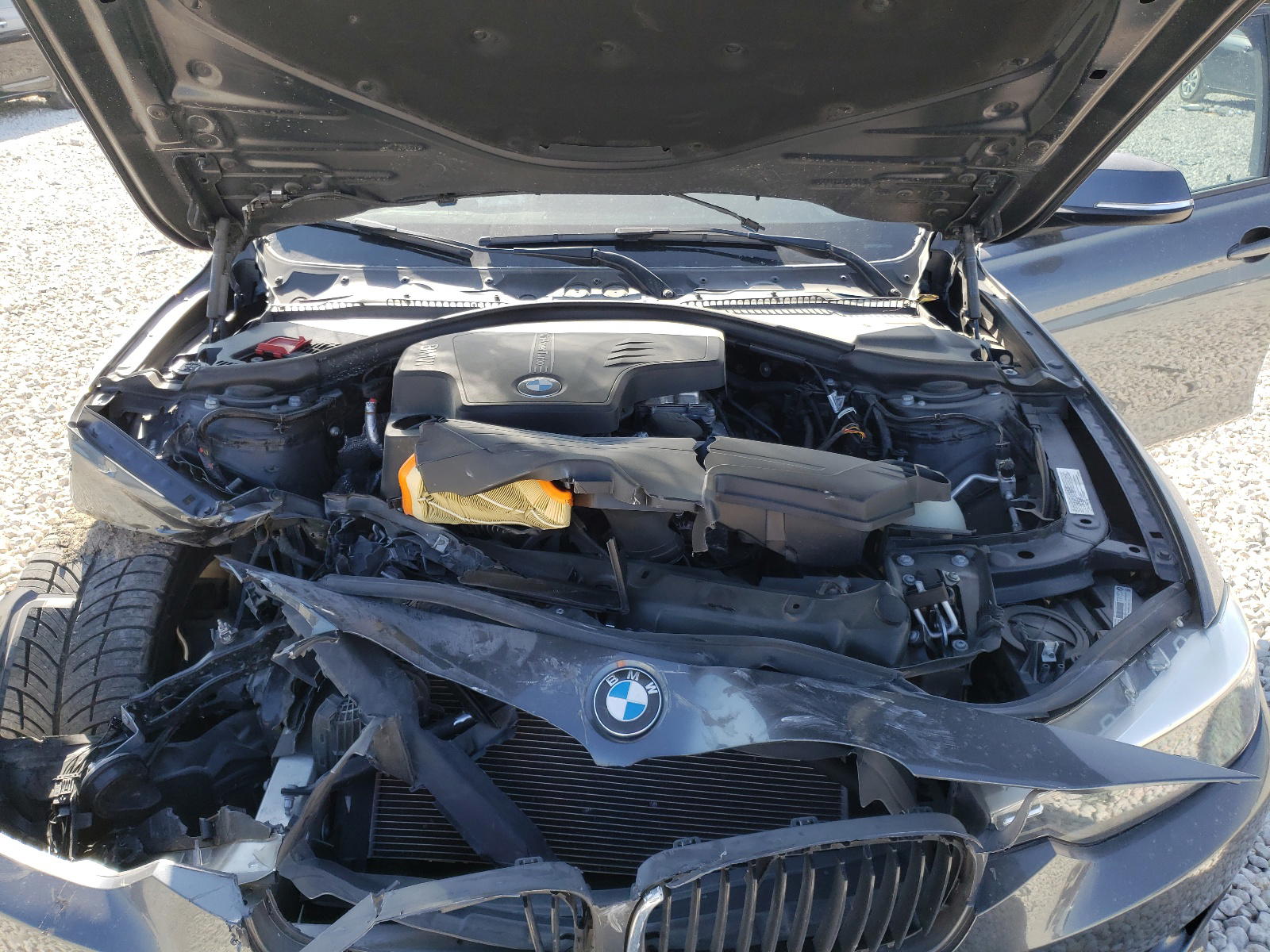 Photo 7 from auction – 2014 BMW 320 I with VIN WBA3B1C55EK131650