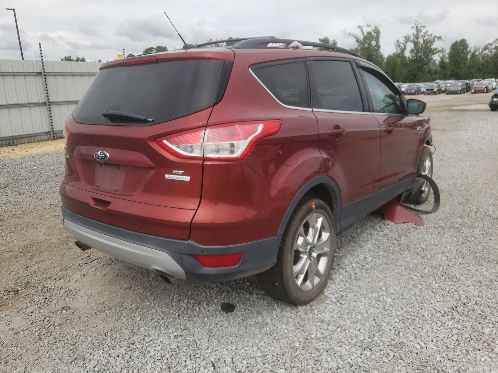 Photo 4 from auction – 2015 FORD ESCAPE with VIN 1FMCU0GX1FUB88013