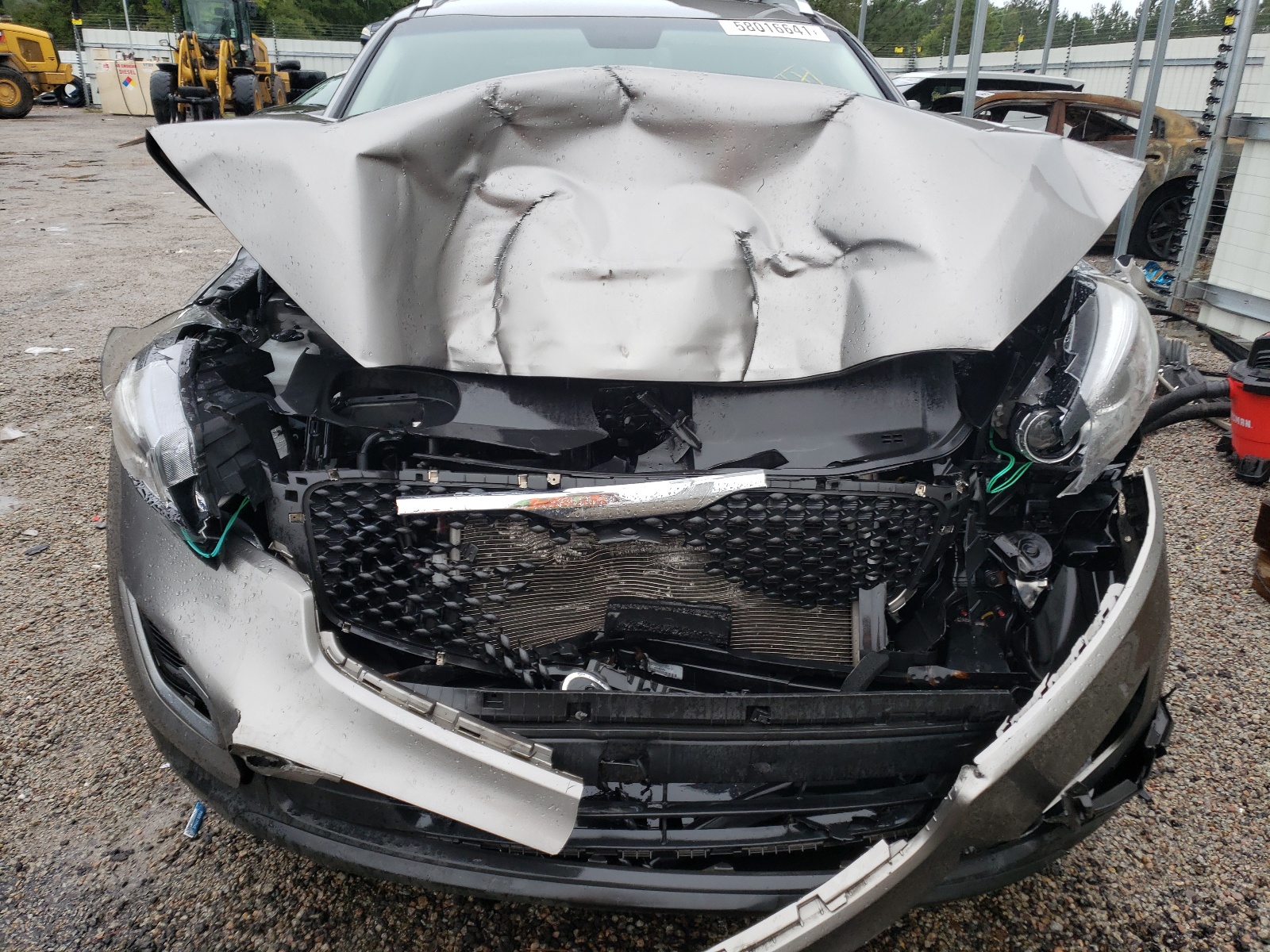 Photo 9 from auction – 2017 KIA SORENTO LX with VIN 5XYPG4A30HG239371