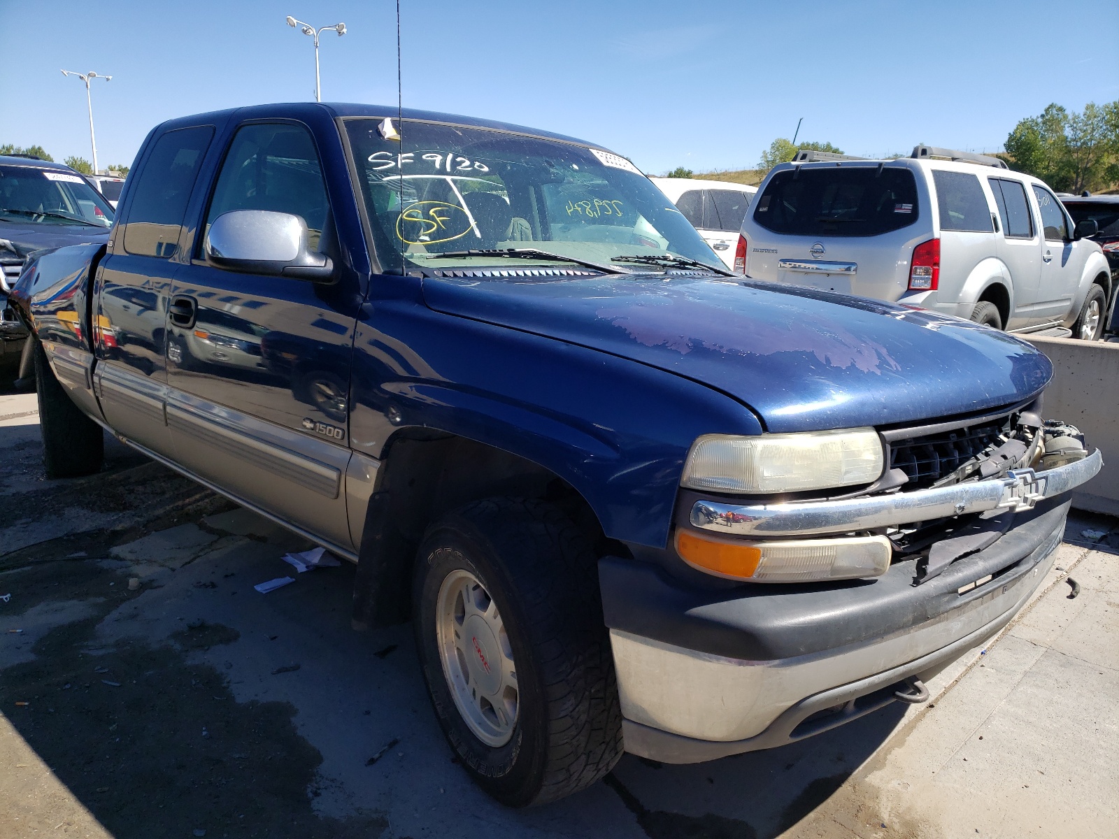 CHEVROLET SILVERADO 2000 with VIN 2GCEK19TXY1127521 - Photo from auction