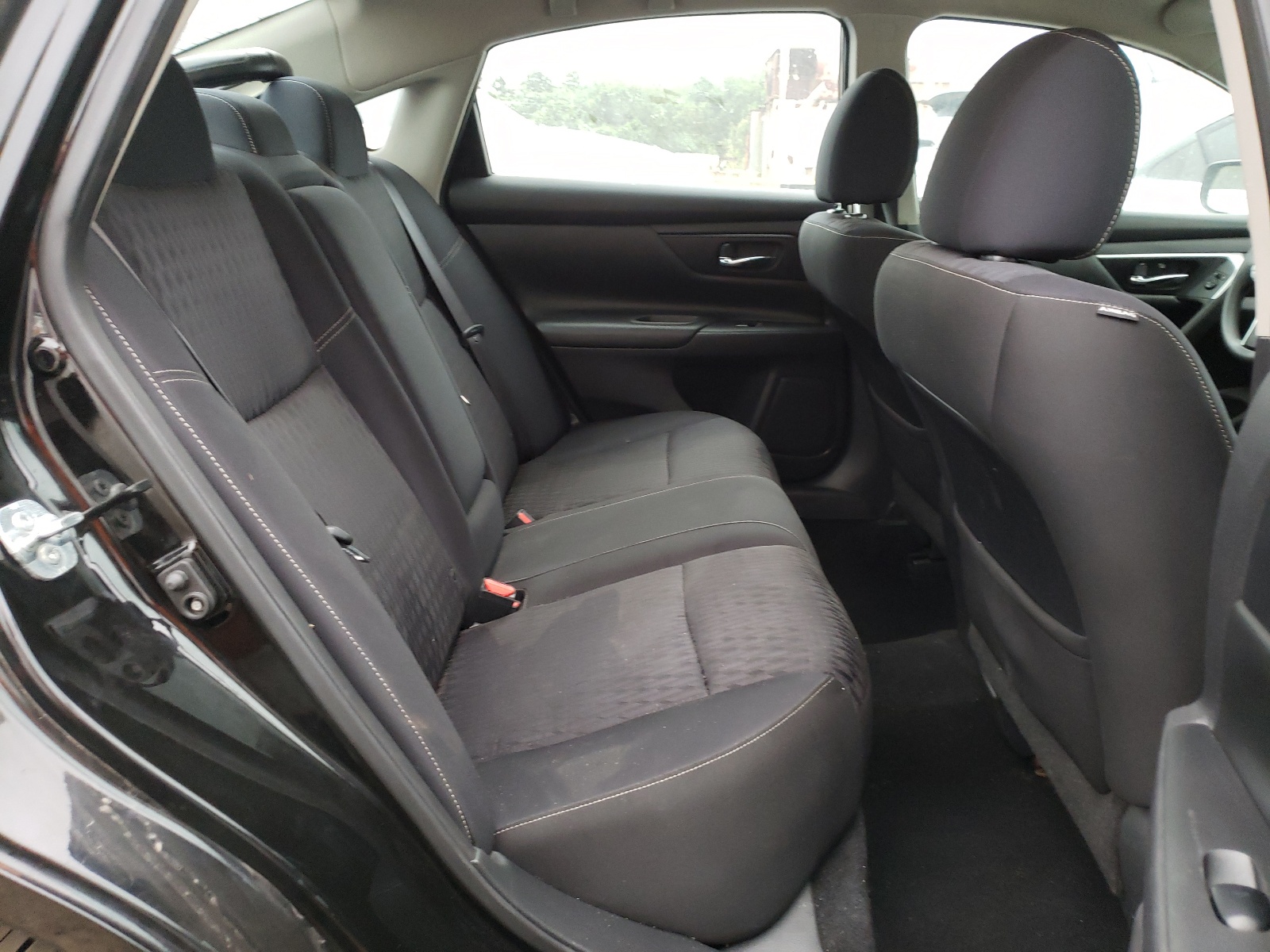 Photo 6 from auction – 2017 NISSAN ALTIMA 2.5 with VIN 1N4AL3AP7HC235519