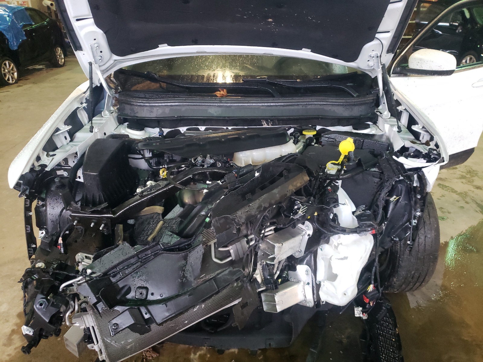 Photo 7 from auction – 2019 JEEP CHEROKEE L with VIN 1C4PJLCB4KD296890