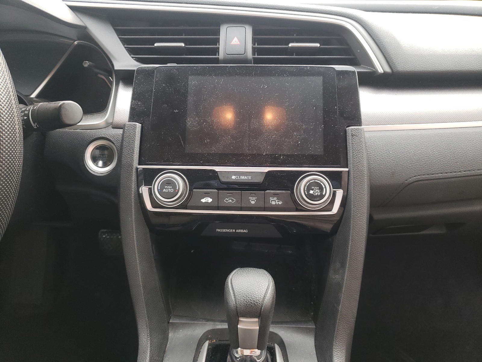 Photo 9 from auction – 2016 HONDA CIVIC EX with VIN 19XFC2F73GE086374