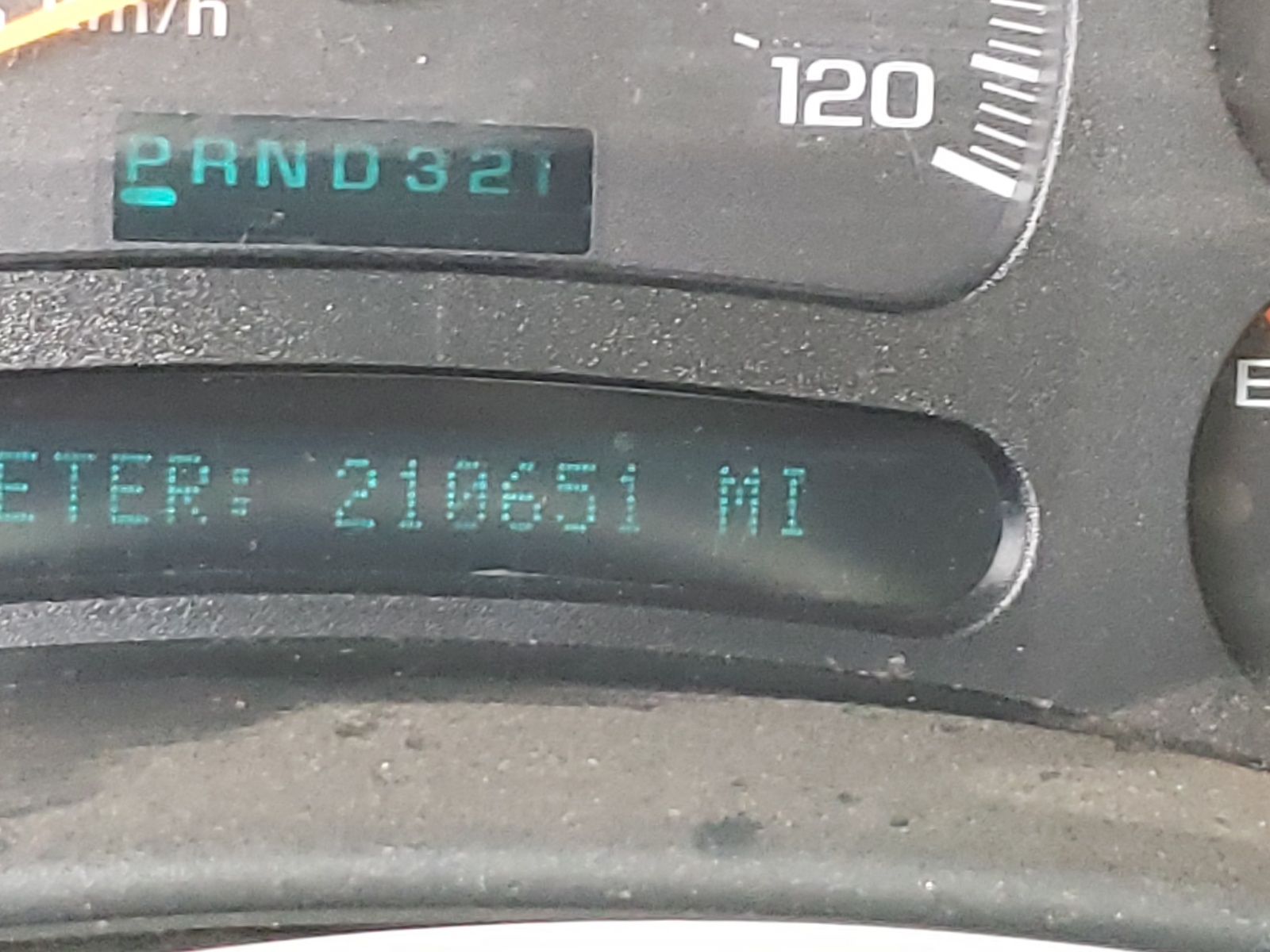 Photo 8 from auction – 2005 CHEVROLET SILVERADO with VIN 2GCEK19B551261744