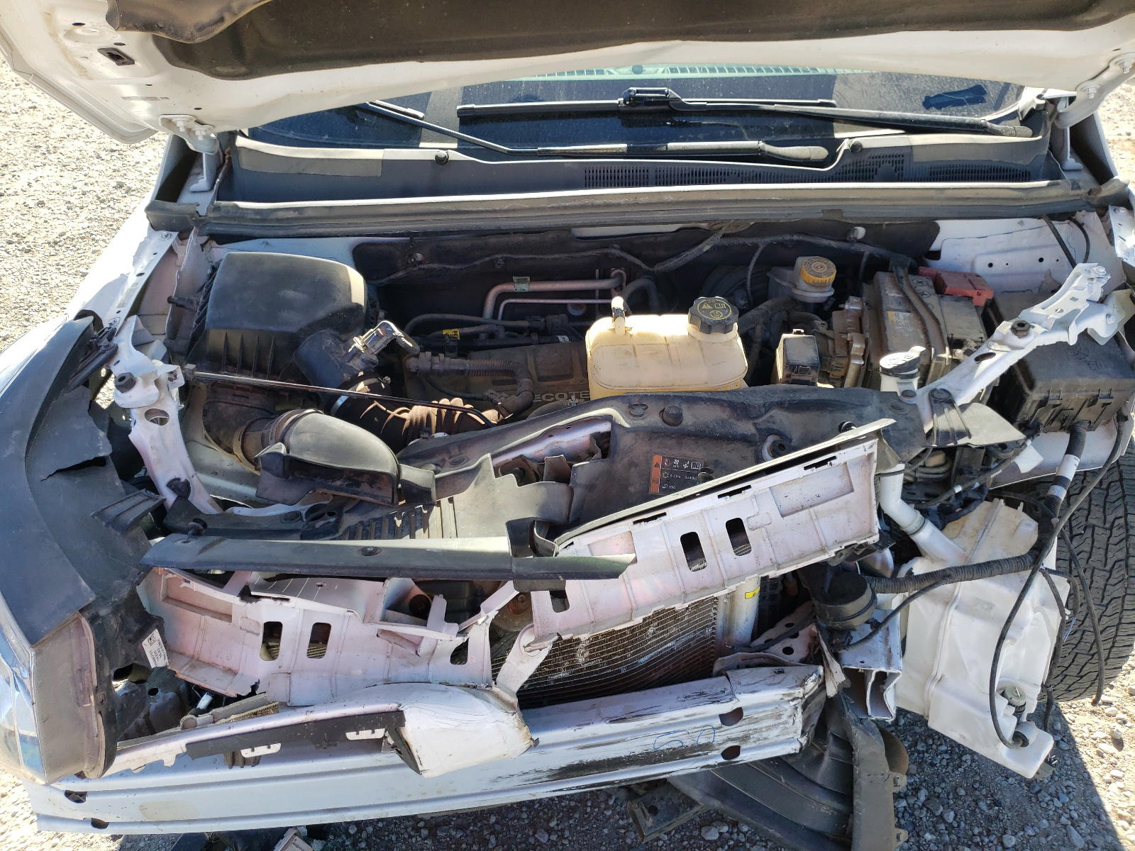 Photo 7 from auction – 2019 CHEVROLET TRAX LS with VIN 3GNCJNSB4KL282386