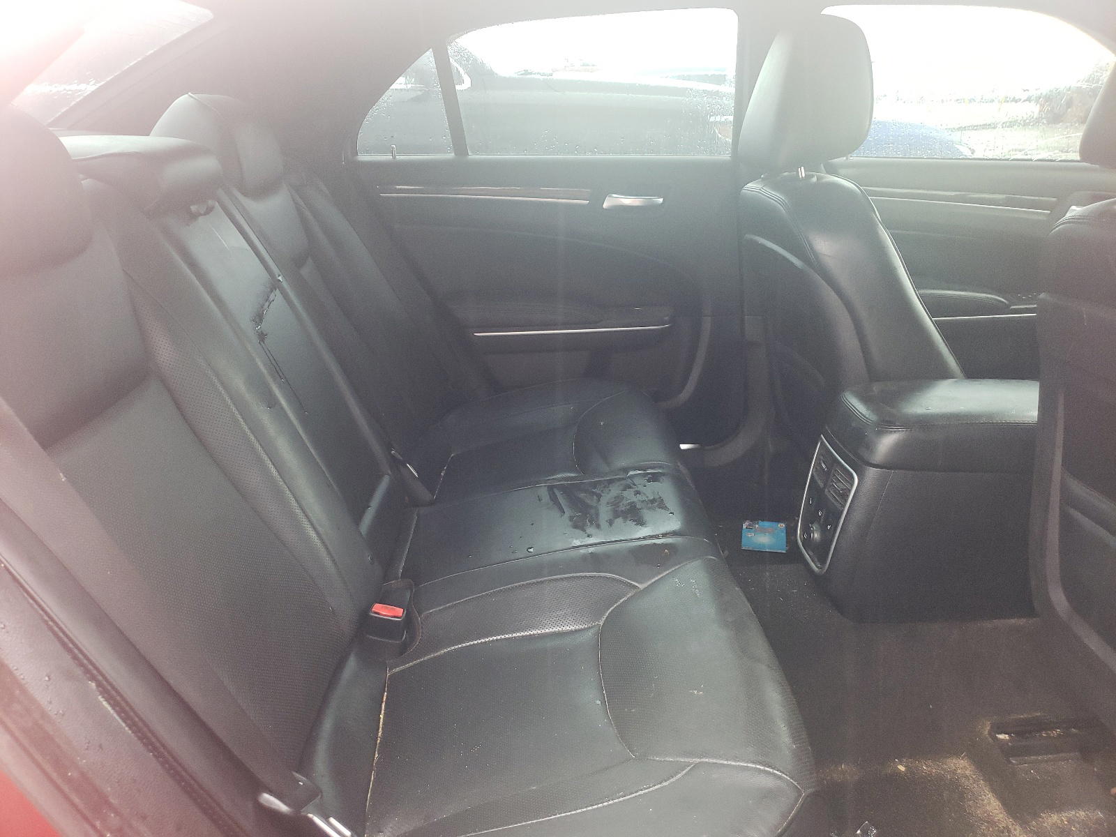 Photo 6 from auction – 2012 CHRYSLER 300C with VIN 2C3CCAET9CH268062