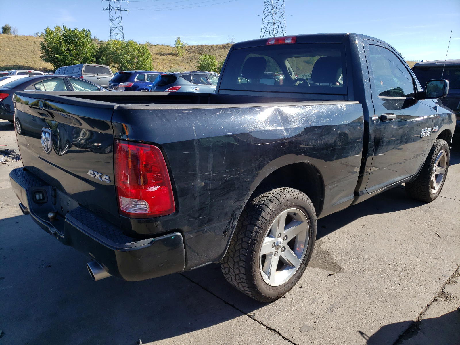 Photo 4 from auction – 2014 RAM 1500 ST with VIN 3C6JR7AT2EG104320