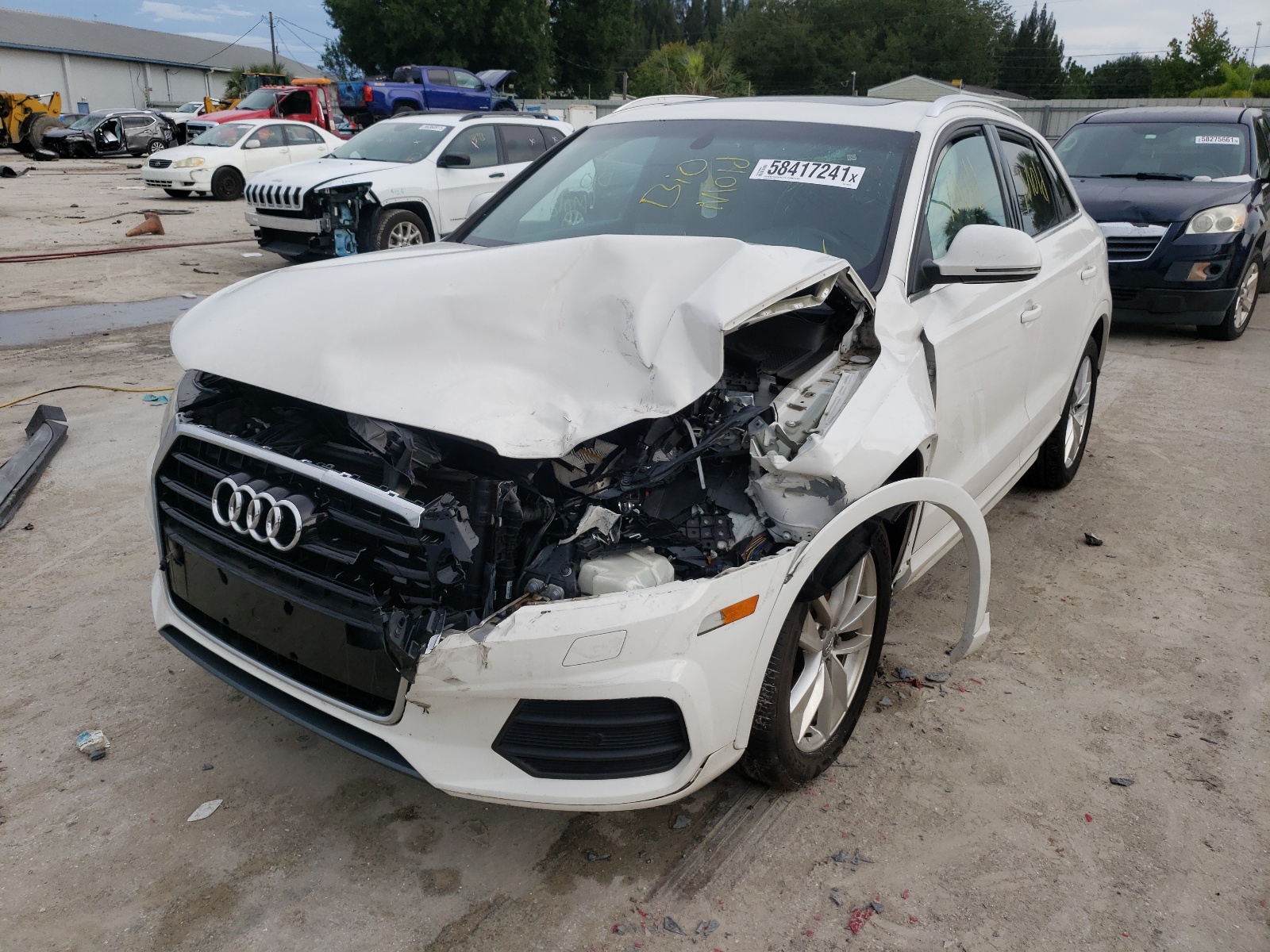 Photo 2 from auction – 2017 AUDI Q3 PREMIUM with VIN WA1HCCFSXHR005812